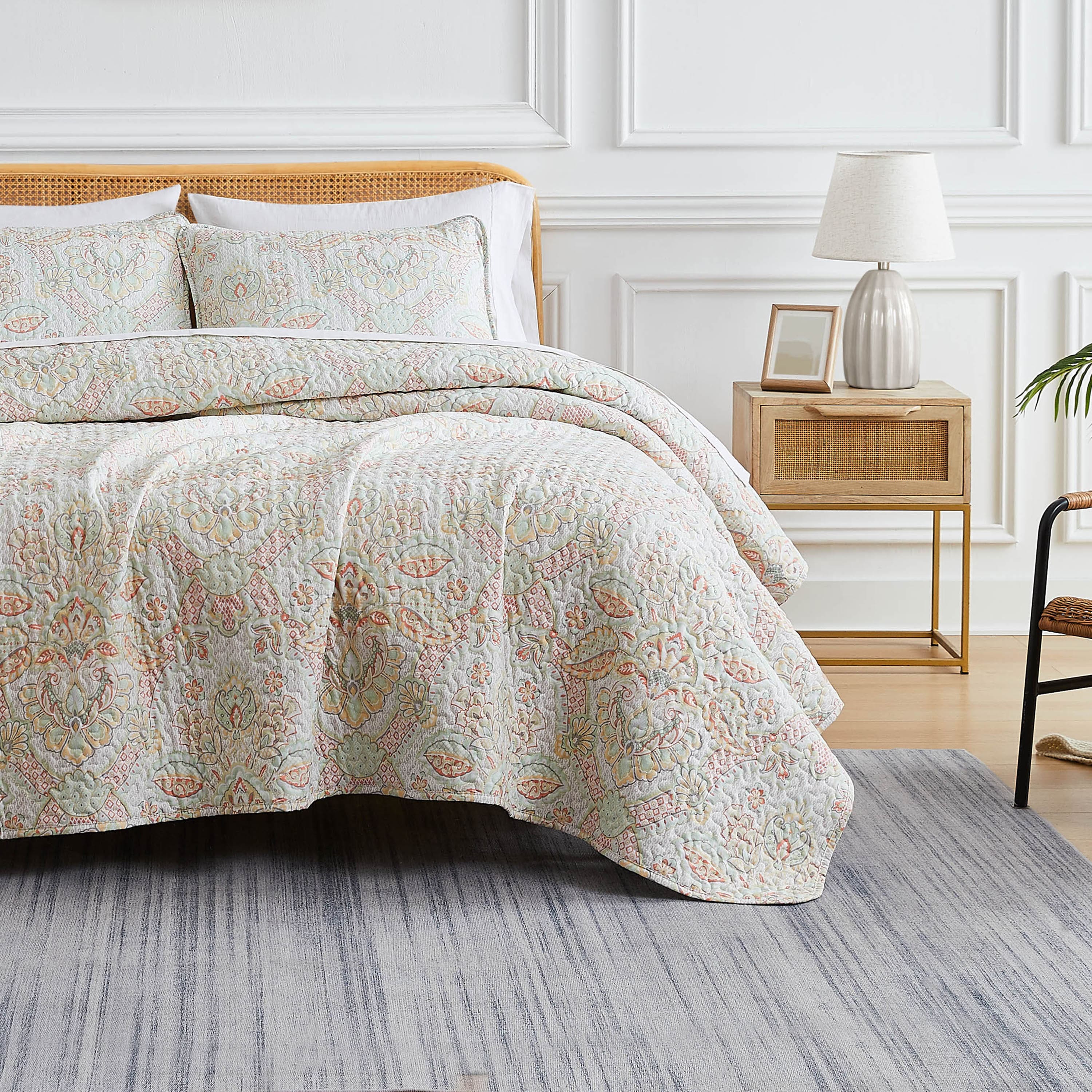 Enchantment Quilt Set
