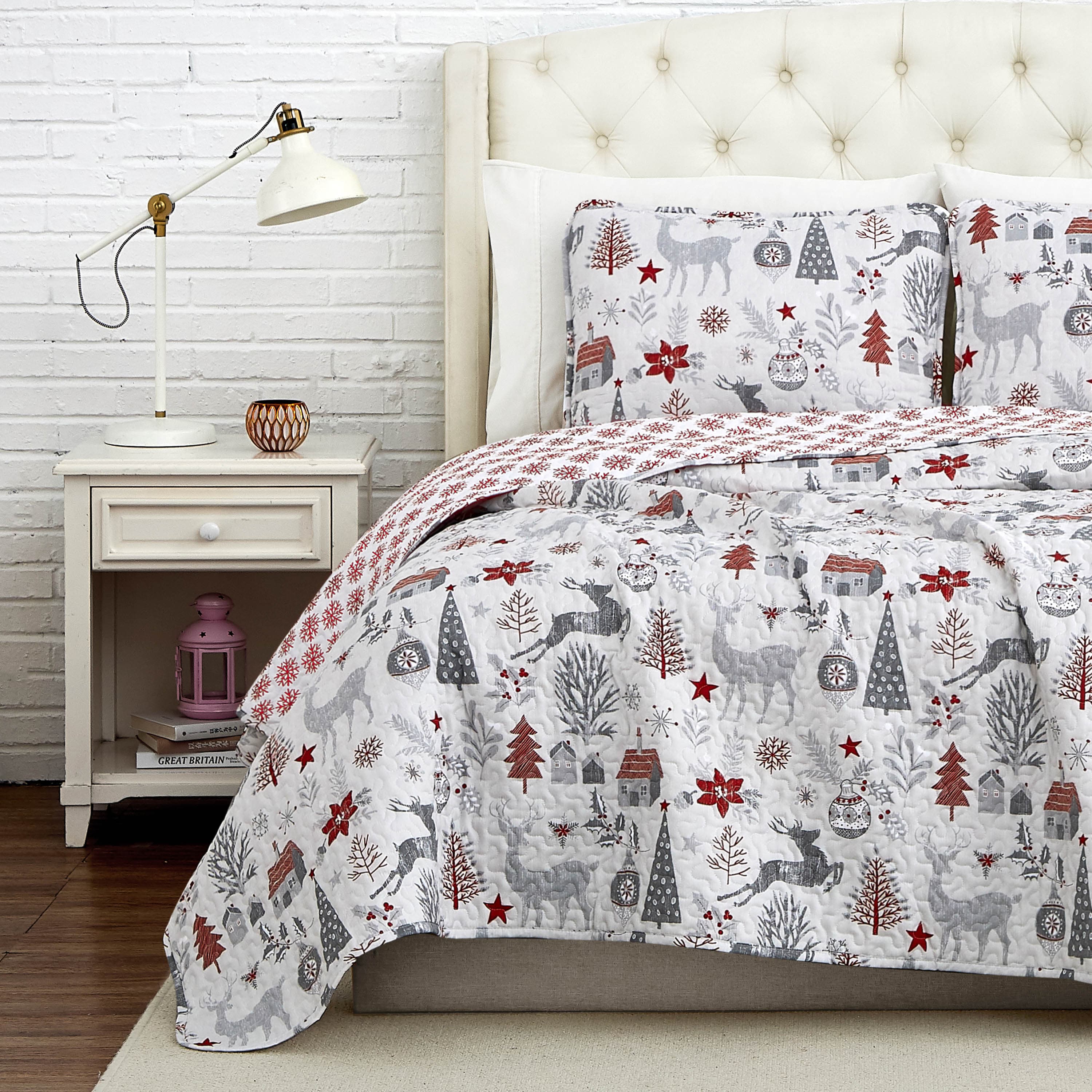 Holly Jolly Lane Oversized Quilt Set