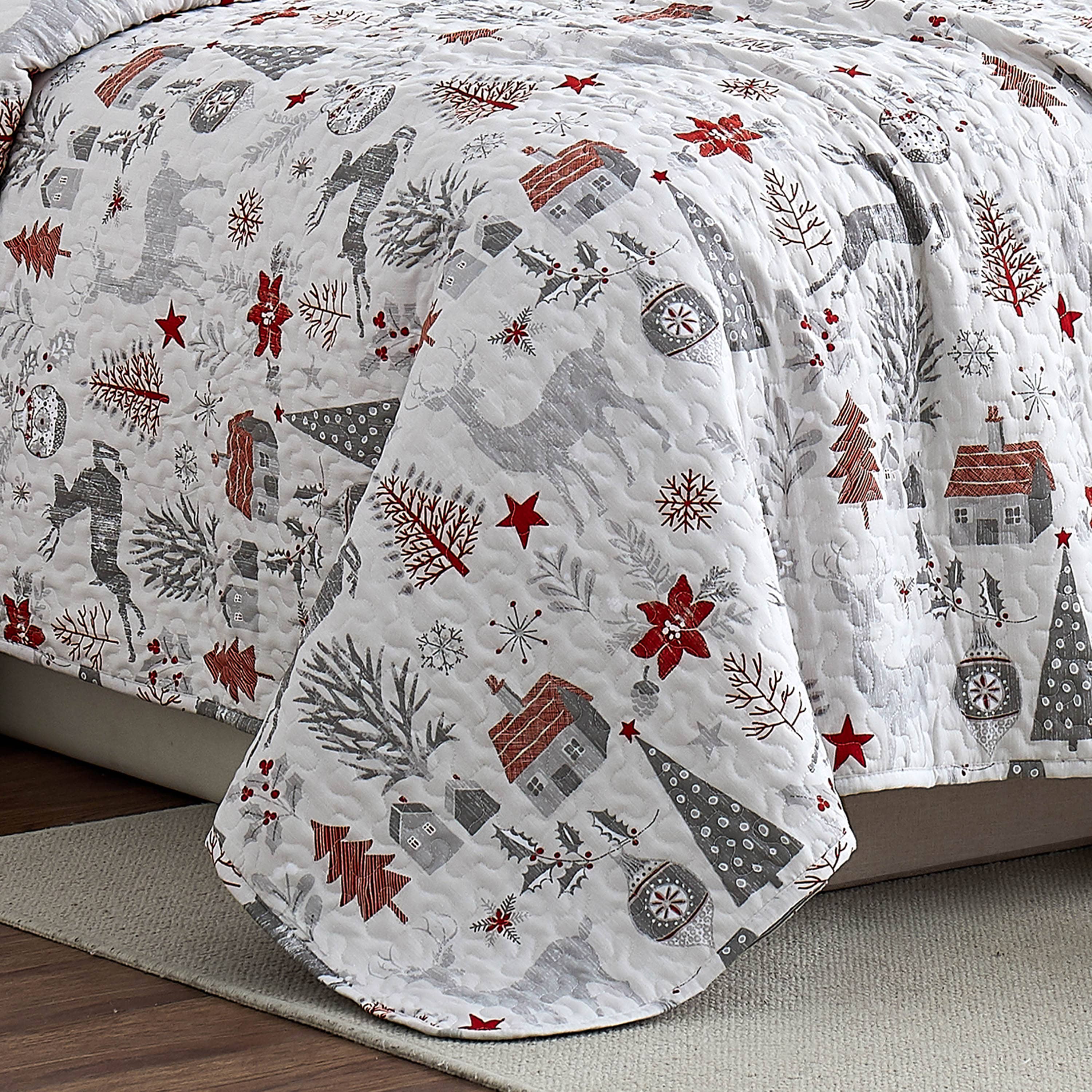 Holly Jolly Lane Oversized Quilt Set
