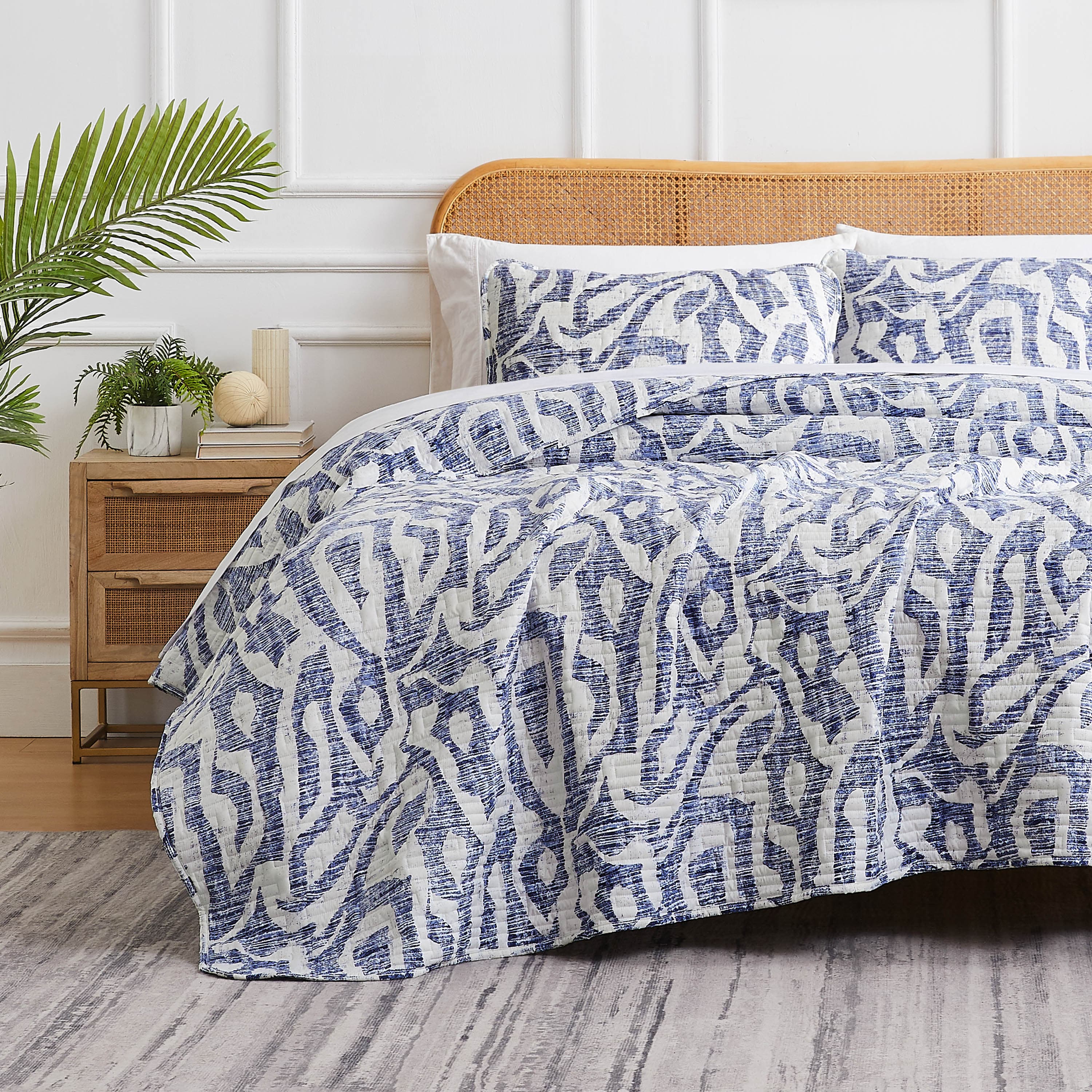 Khari Oversized Quilt Set