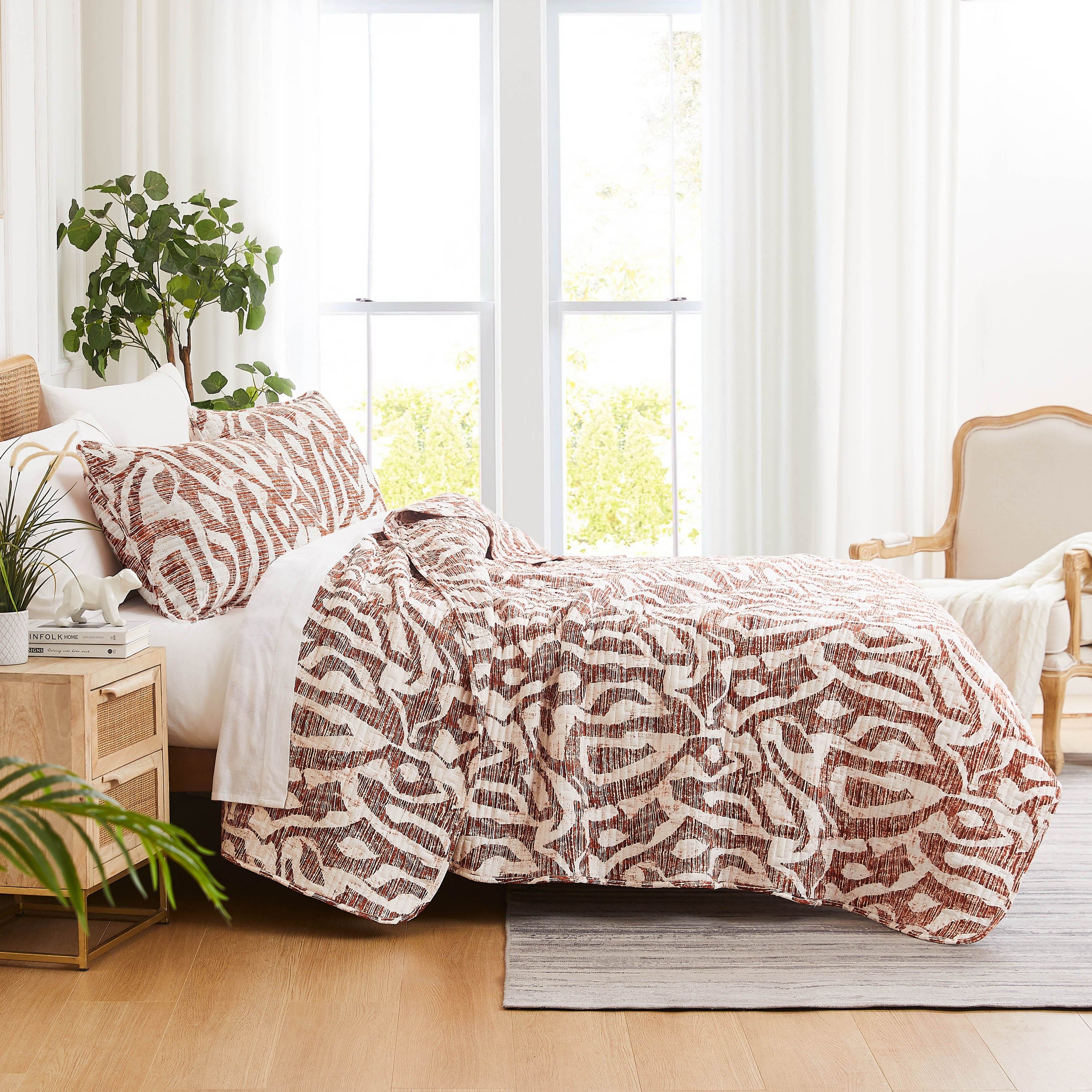 Khari Oversized Quilt Set