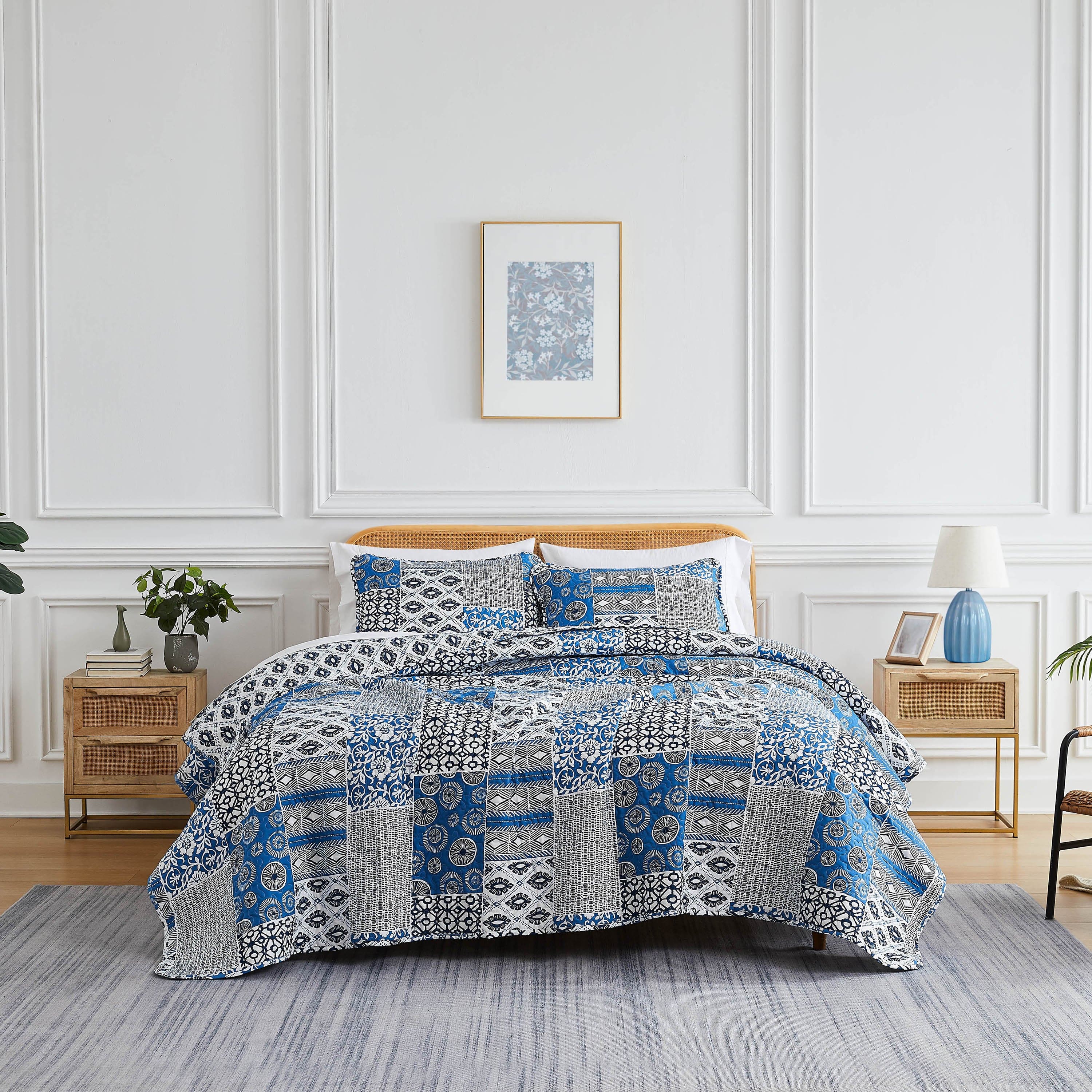 Front View of Global Patchwork Quilt Set in blue#color_patchwork-blue