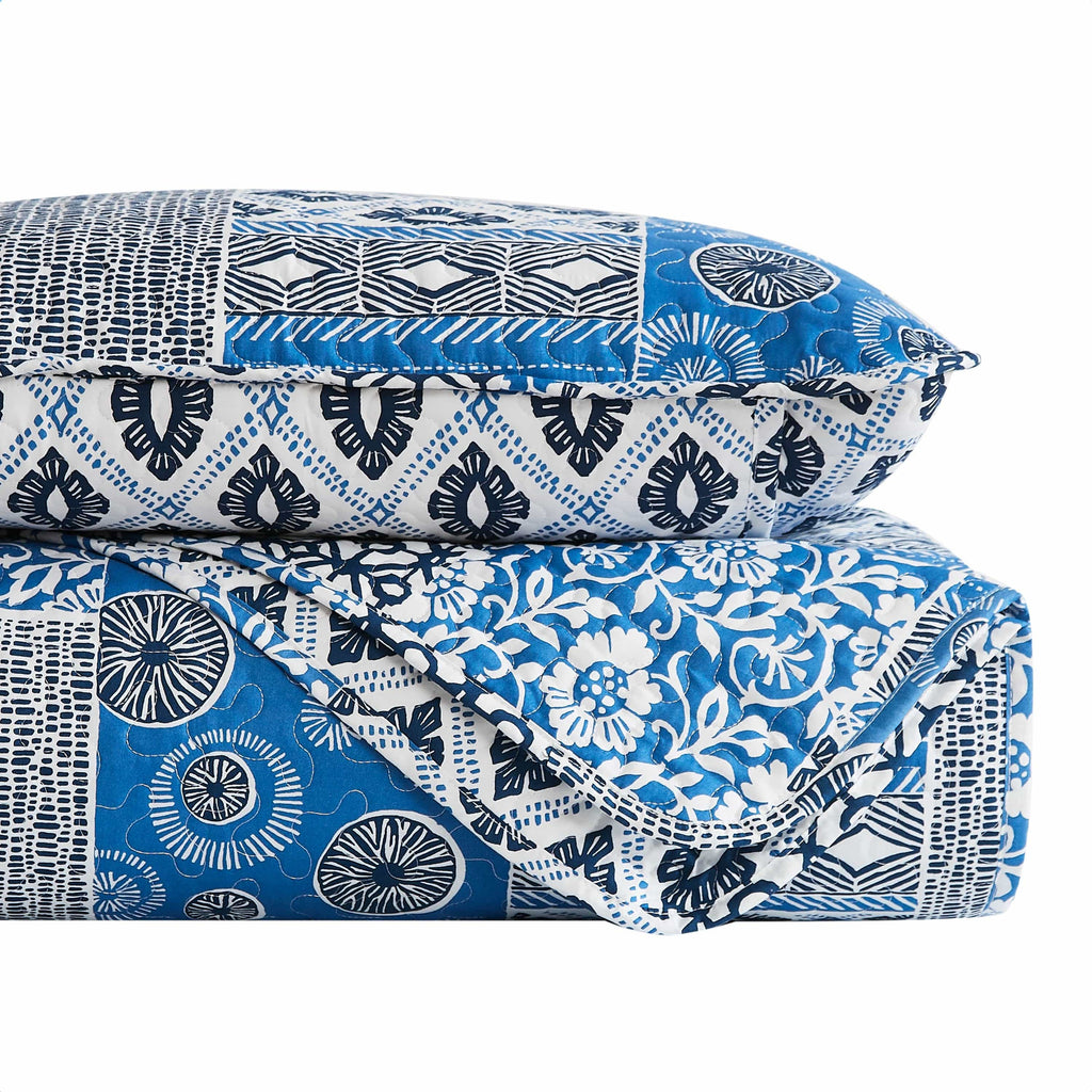 Global Patchwork Quilt Set