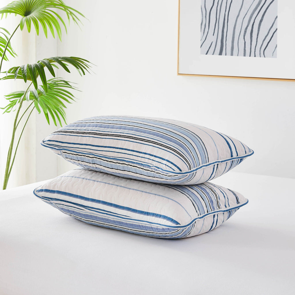 Coastal Stripes Quilt Set