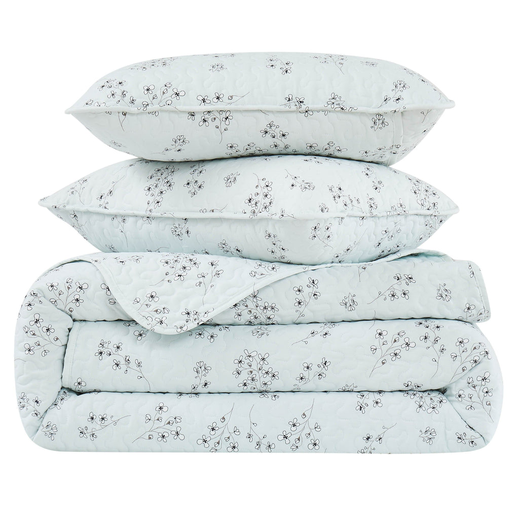Sweet Florals Quilt Set