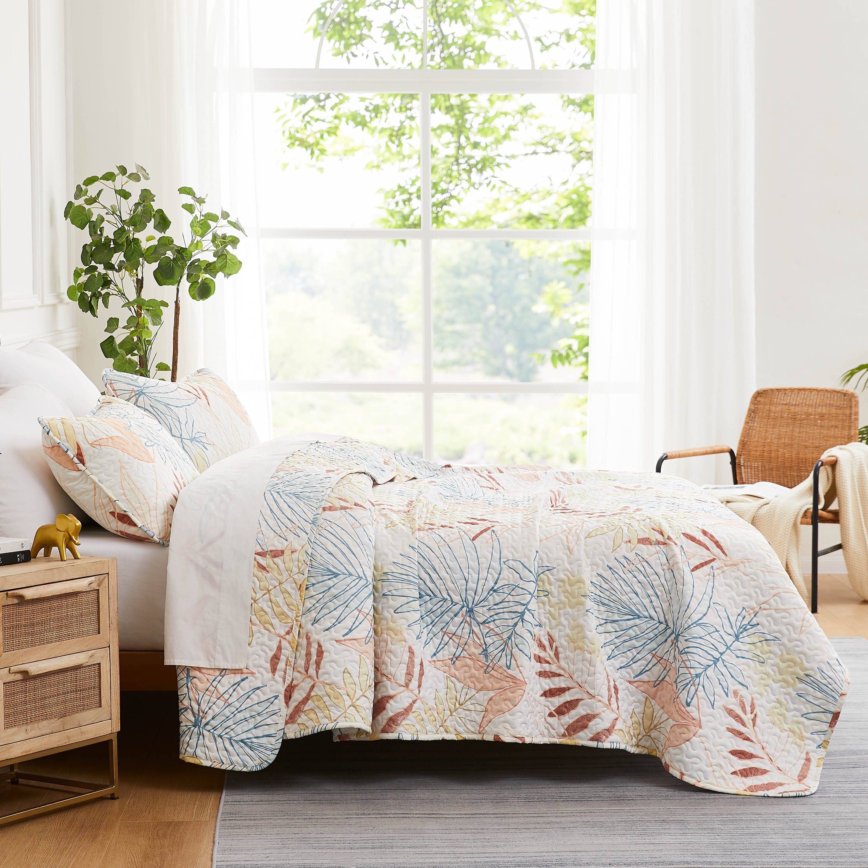 Tropic Leaf Quilt Set