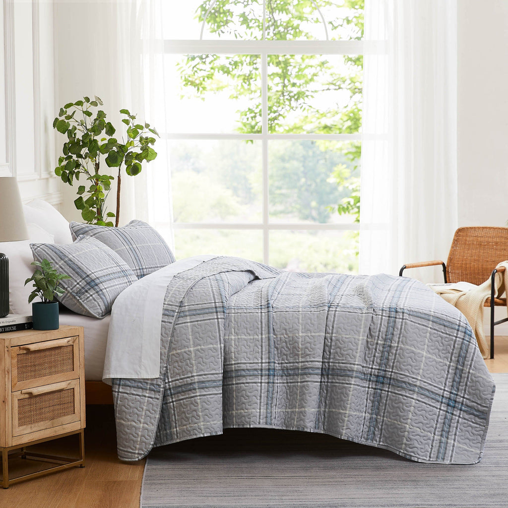 Vilano Plaid Quilt Set