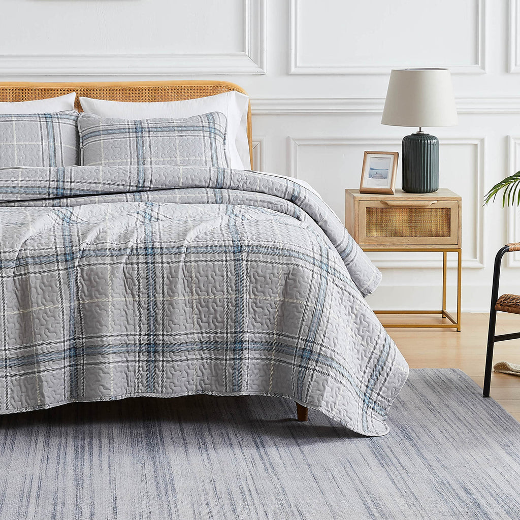 Vilano Plaid Quilt Set