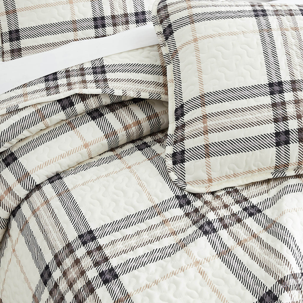 Vilano Plaid Quilt Set