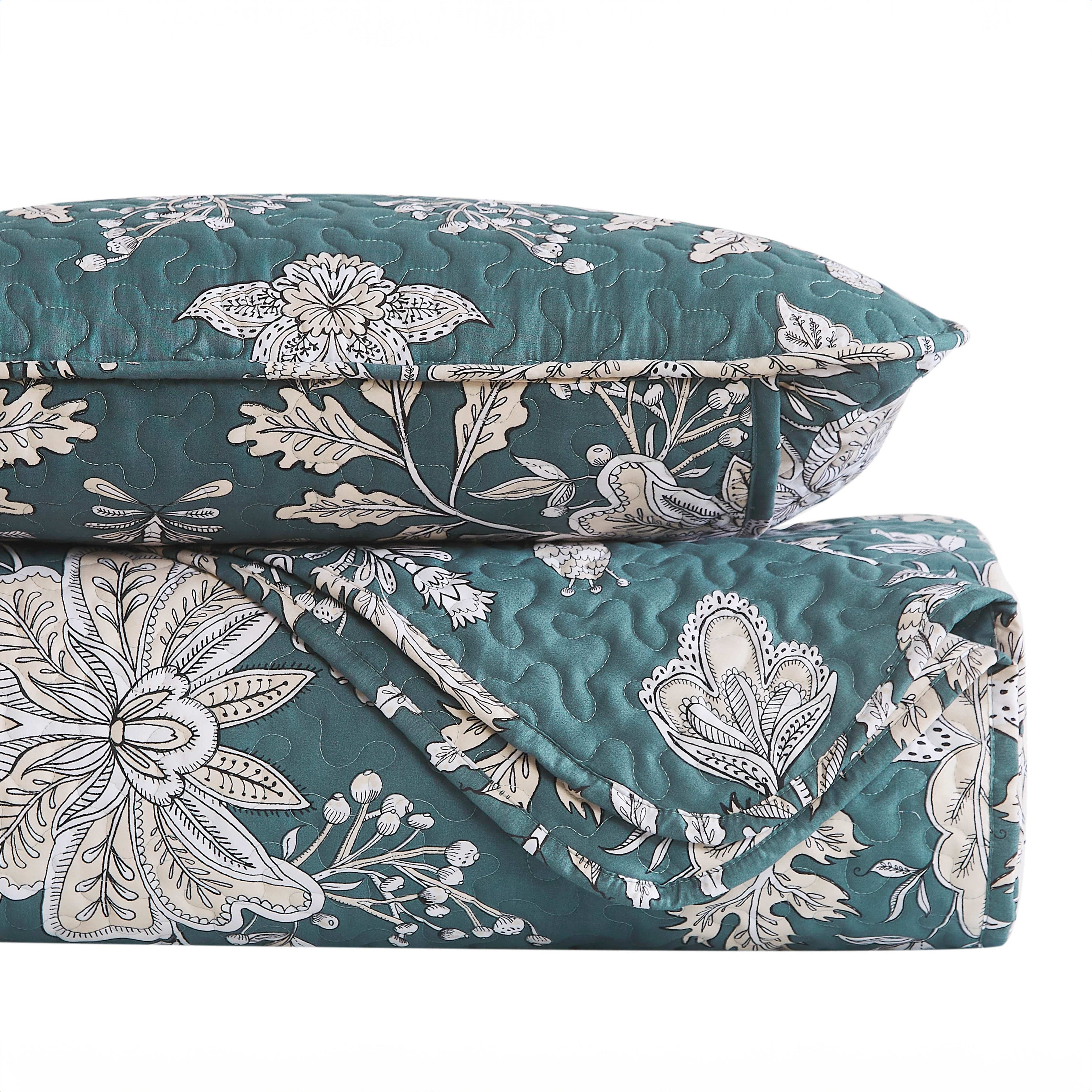 Vintage Garden Quilt Set