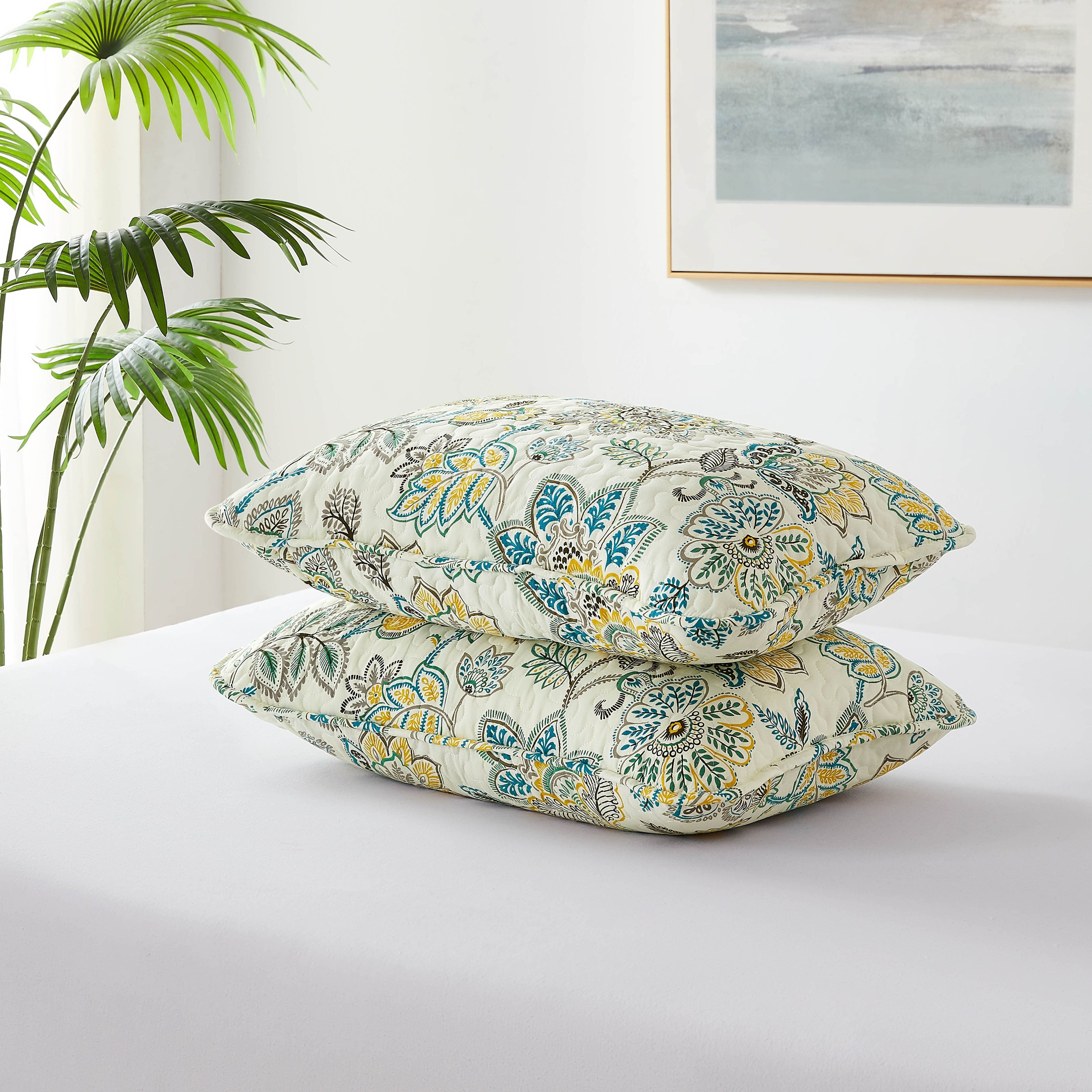 Wanderlust Quilt Set