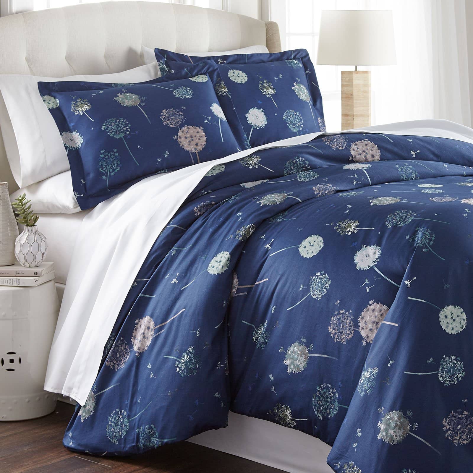 #color_dandelion-navy-blue