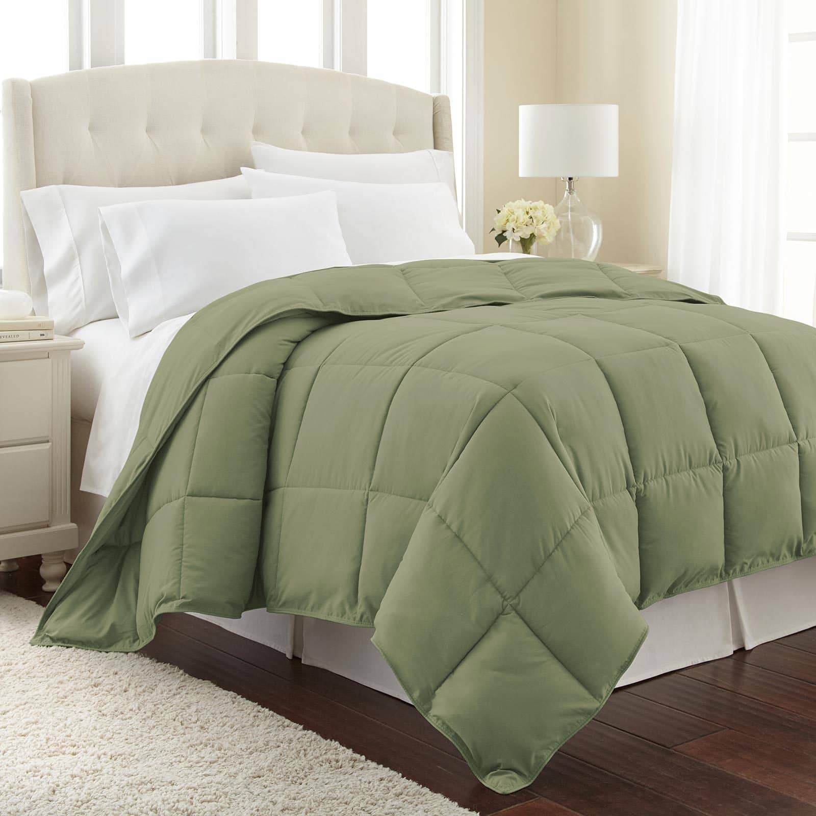 Side View of Vilano Down Alternative Comforter in Sage Green#color_vilano-sage-green