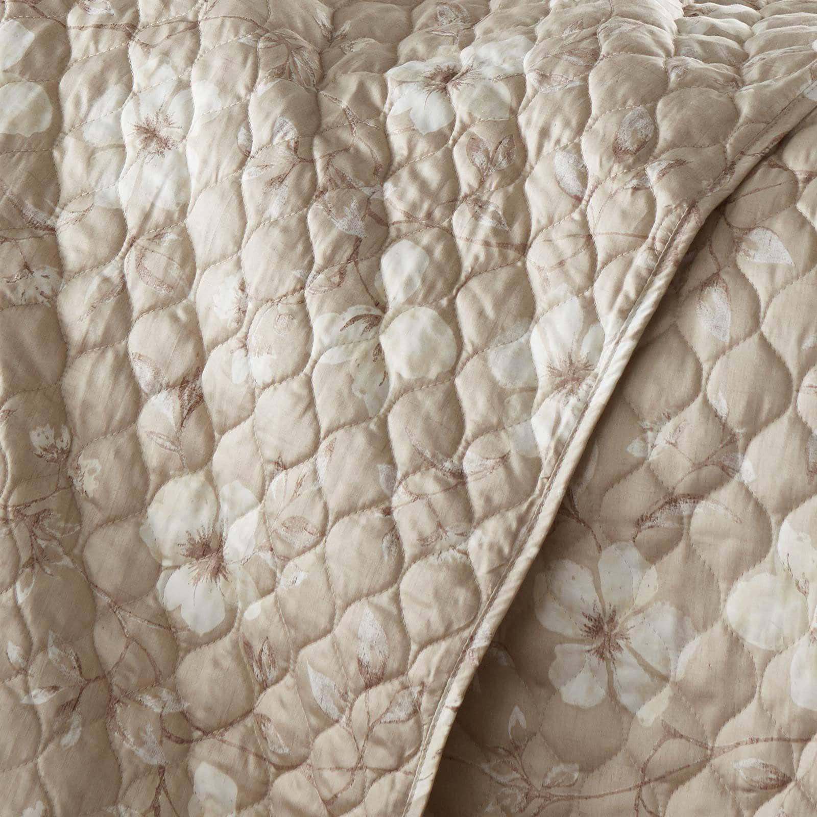 Mystic Garden Quilt Set