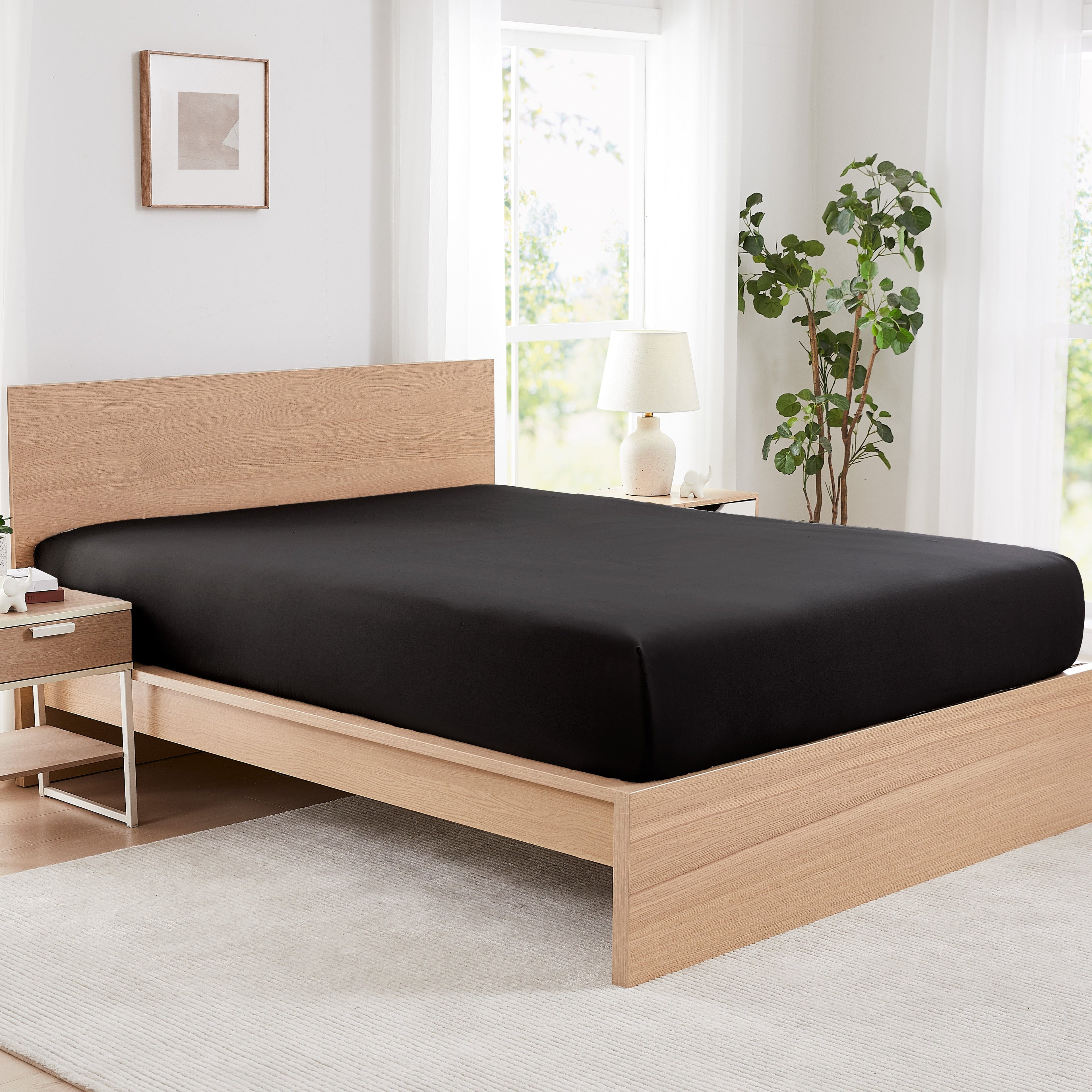  Vilano Fitted Sheet in black#color_vilano-black