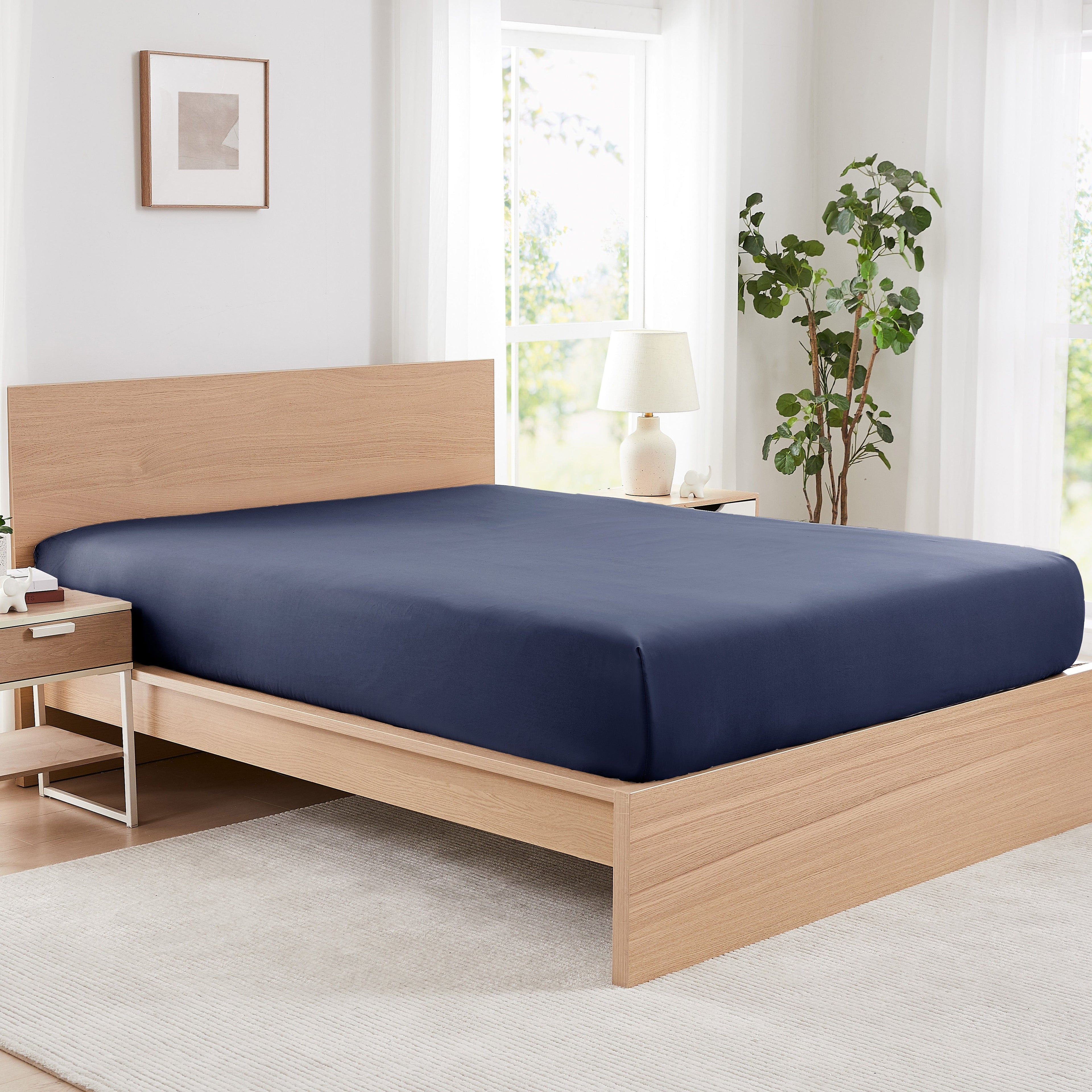  Vilano Fitted Sheet in dark-blue#color_vilano-dark-blue