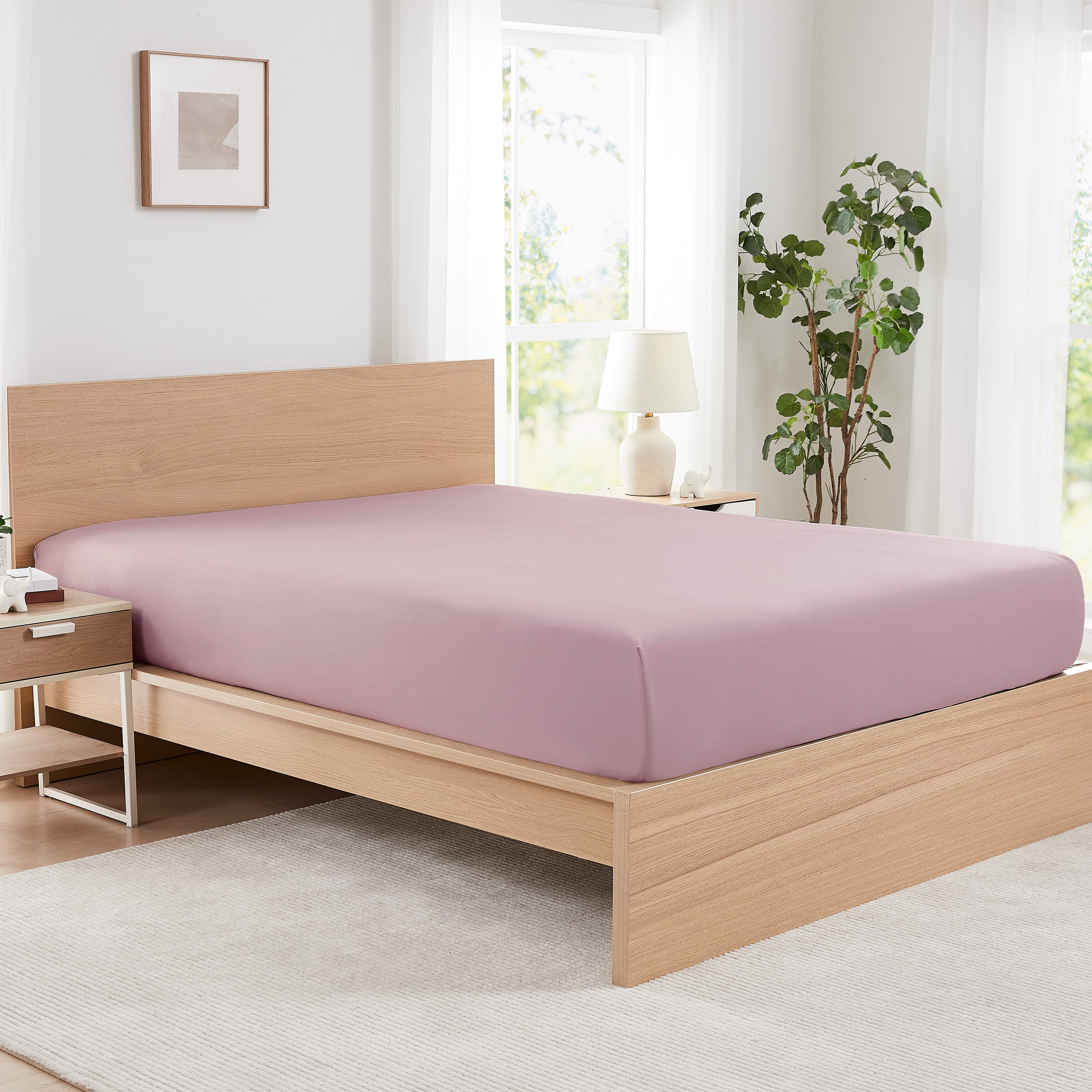  Vilano Fitted Sheet in lavender#color_vilano-lavender