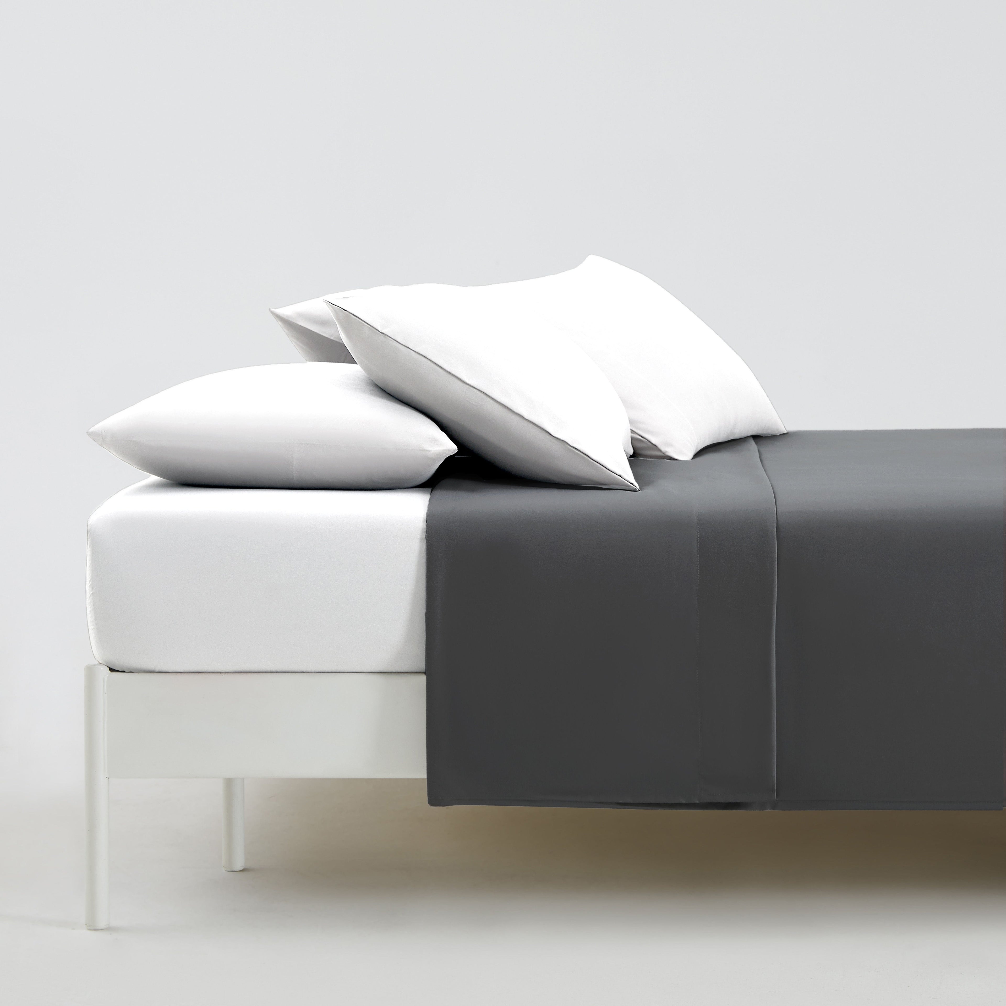 Vilano Springs Set of 2 Flat Sheets