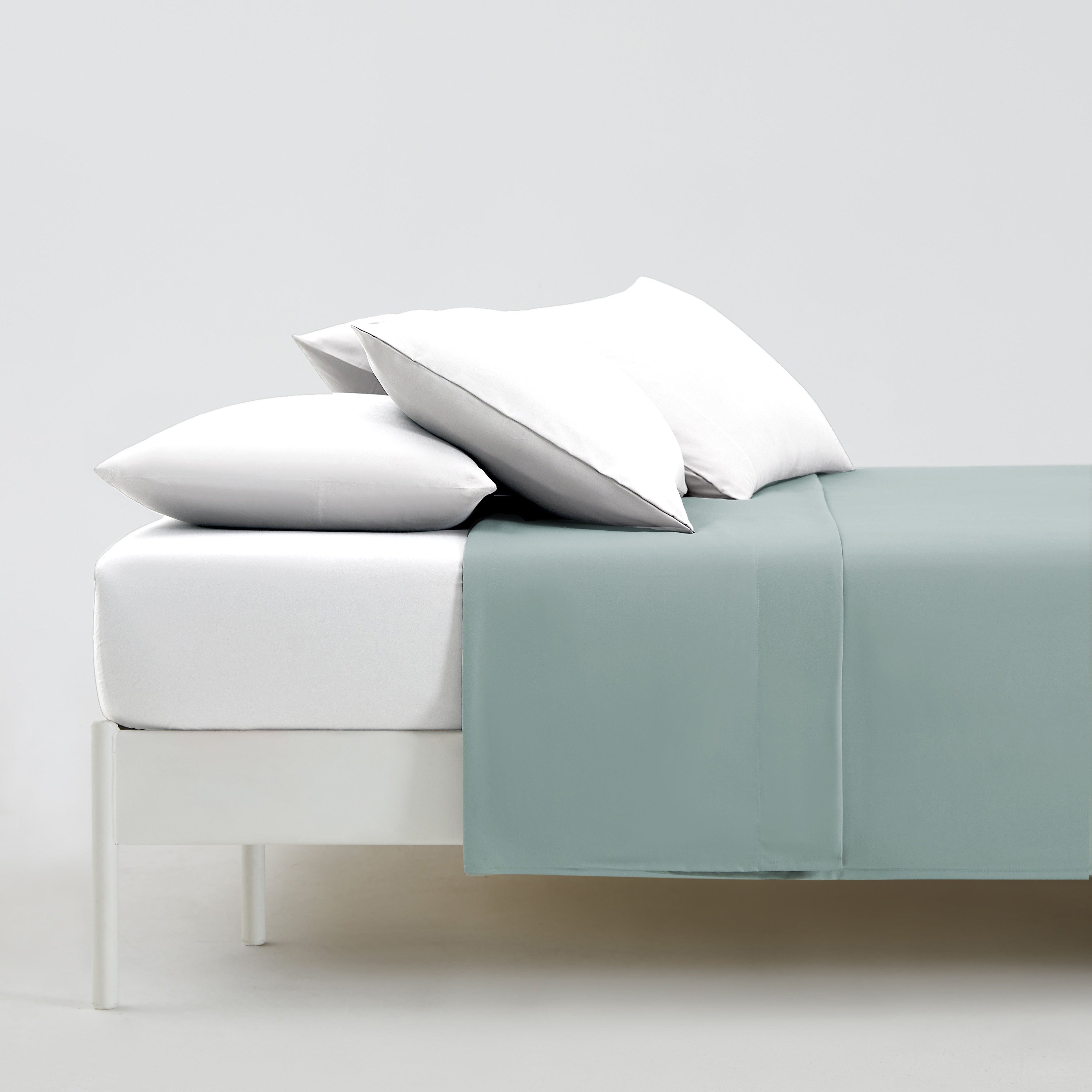 Vilano Springs Set of 2 Flat Sheets