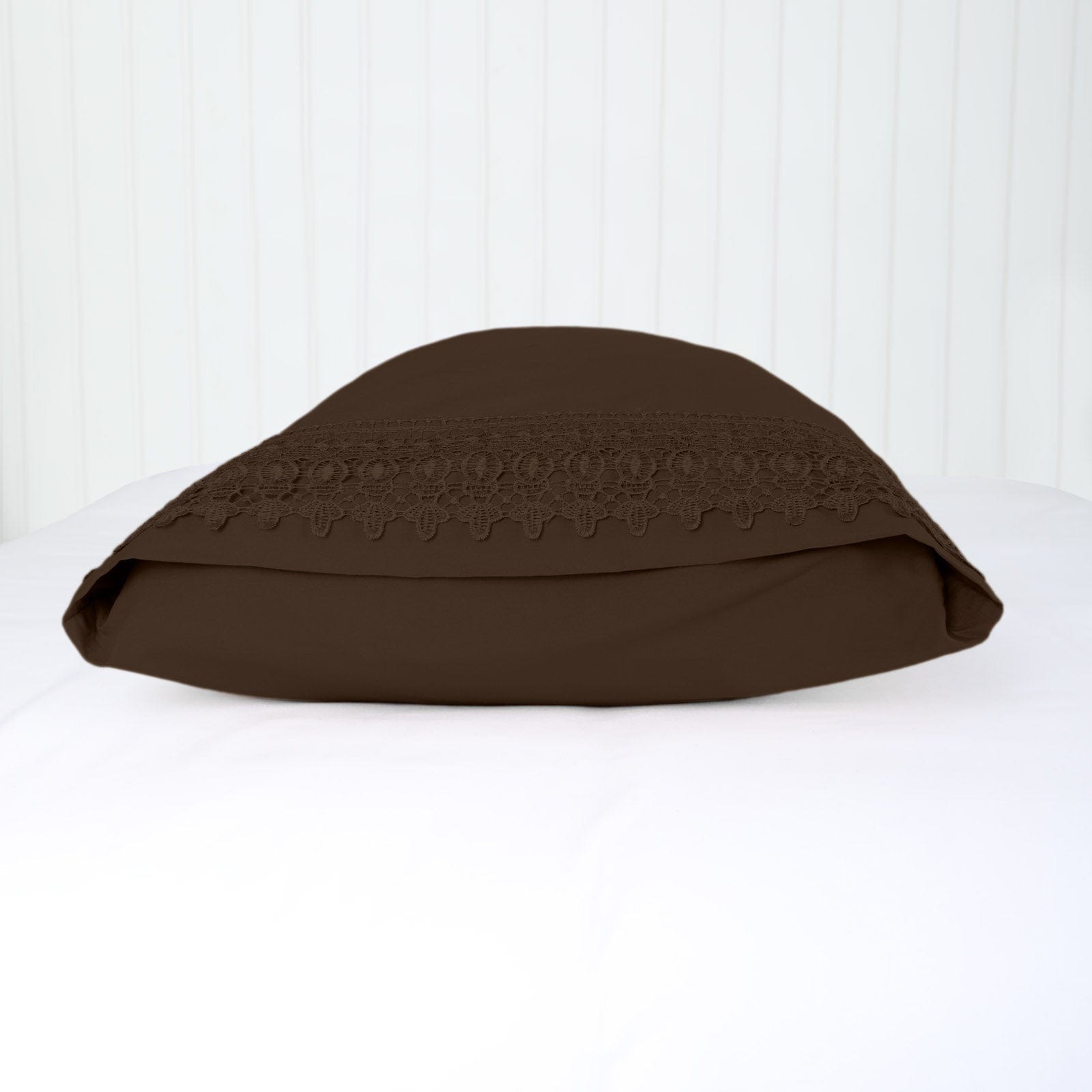 Vilano Lace Hem Pillow Cases