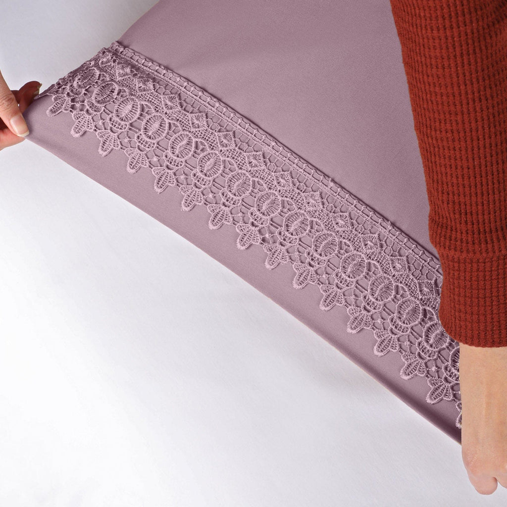 Vilano Lace Hem Pillow Cases