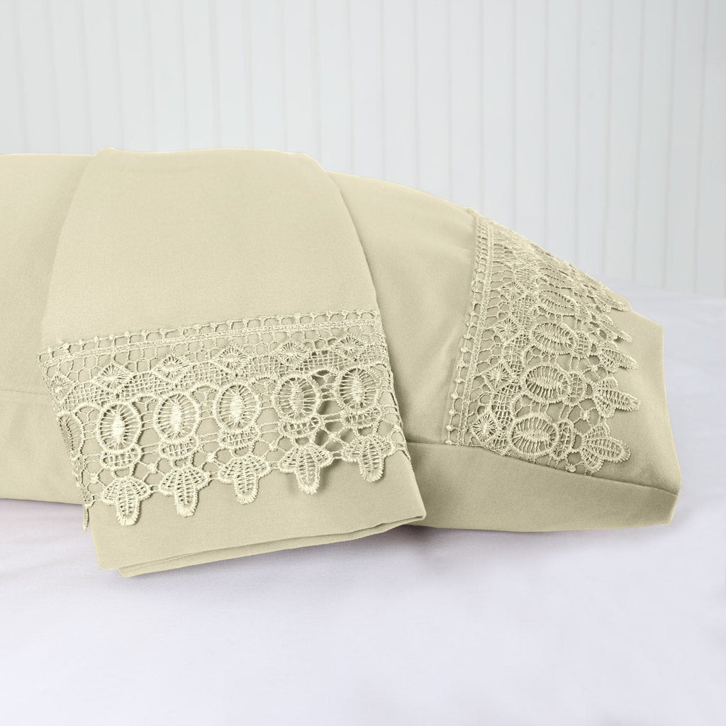 Vilano Lace Hem Pillow Cases