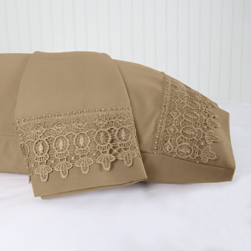 Vilano Lace Hem Pillow Cases