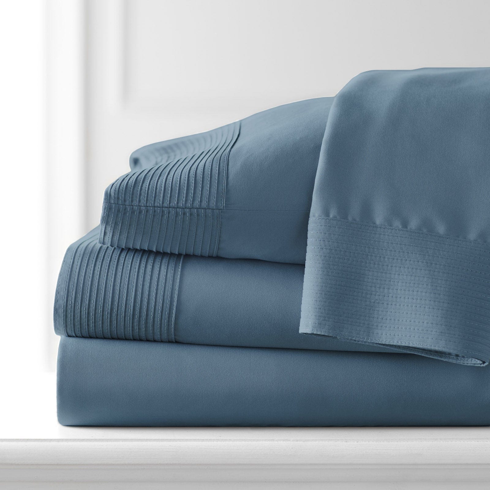Vilano Extra Deep Pocket Pleated Sheet Set