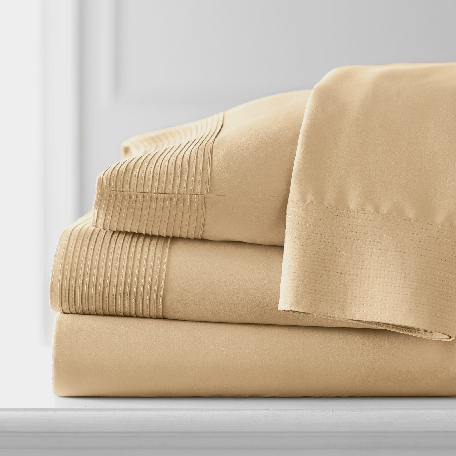 Vilano Extra Deep Pocket Pleated Sheet Set