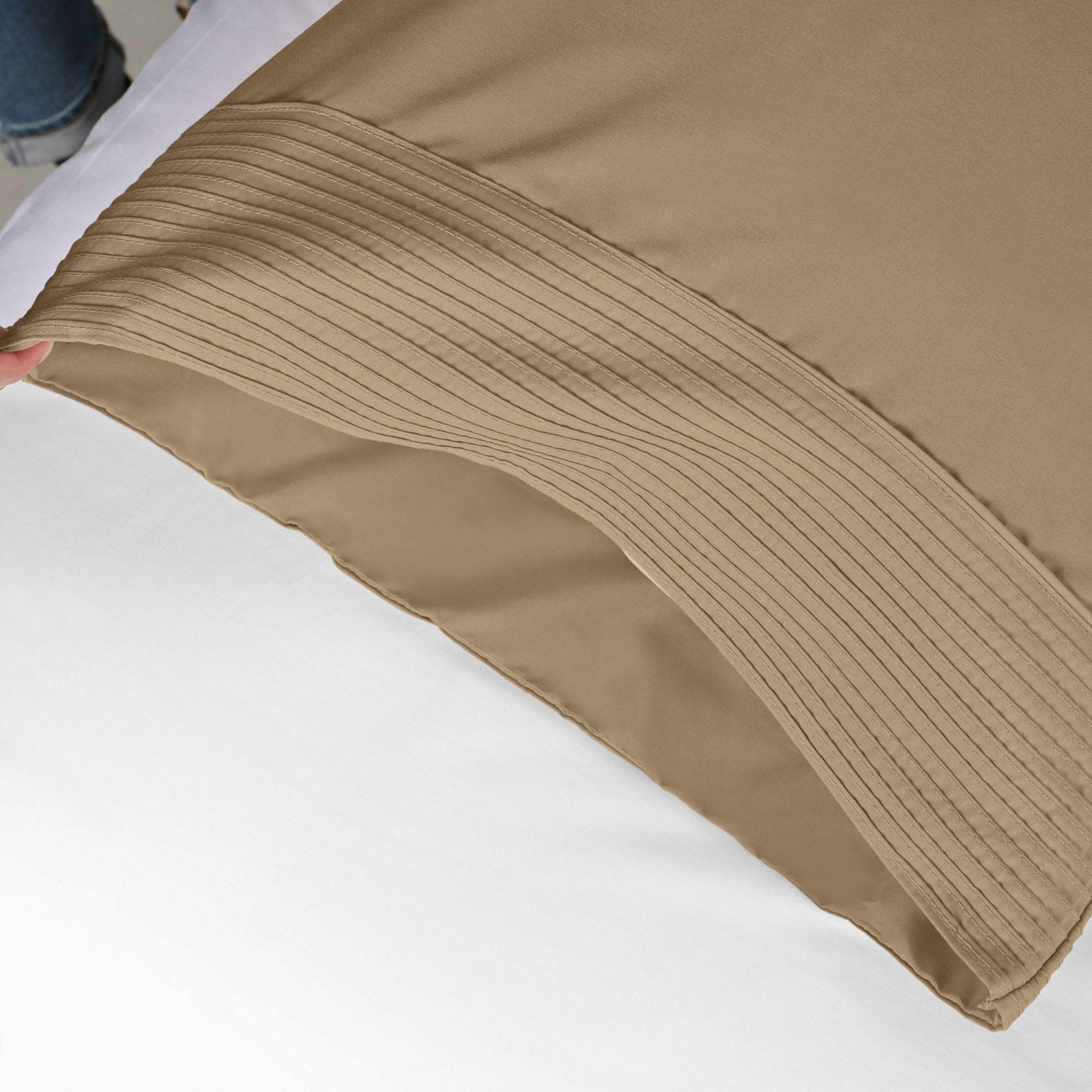 Vilano Pleated Pillow Cases