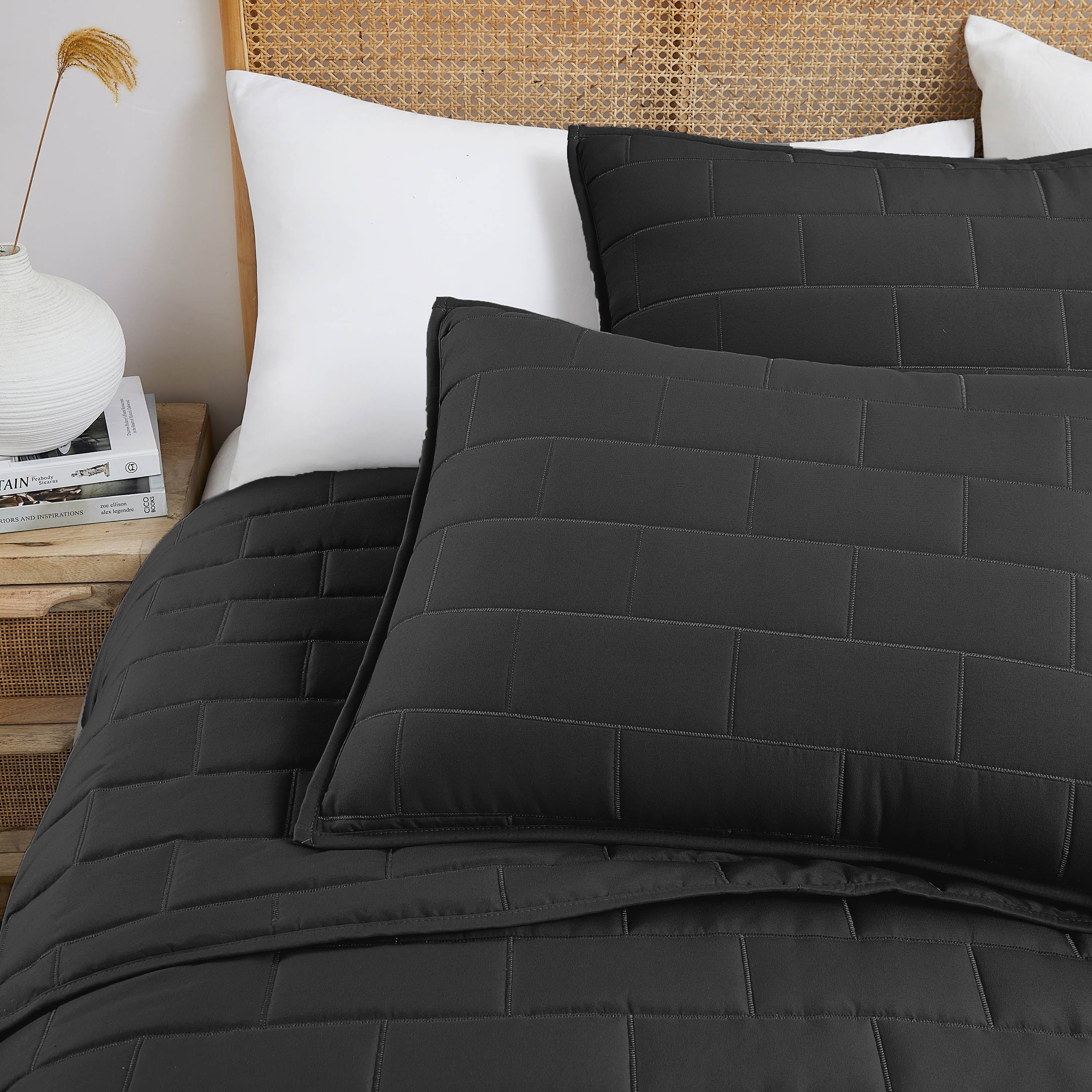 Brickyard Collection Quilt Set