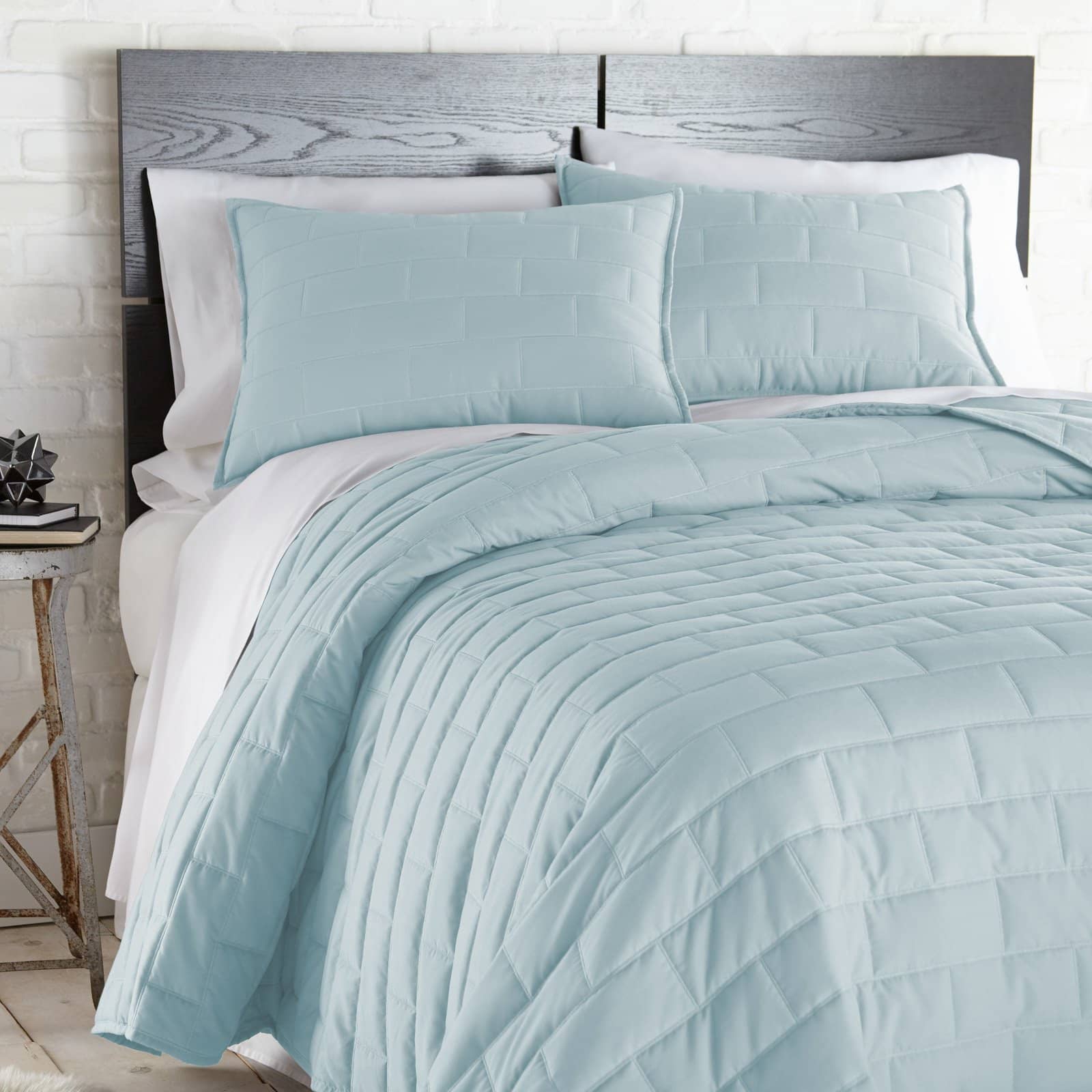Brickyard Collection Quilt Set