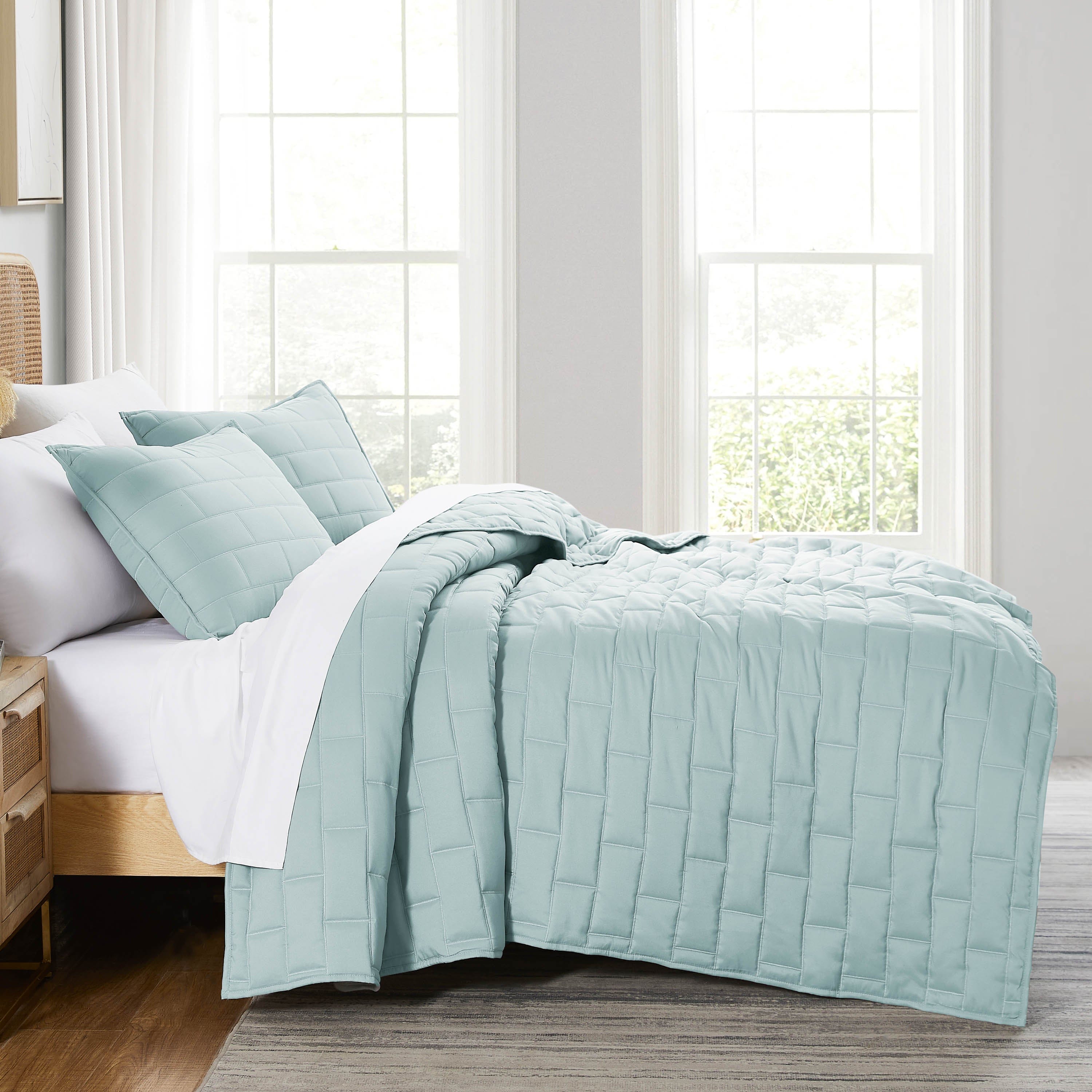Brickyard Collection Quilt Set