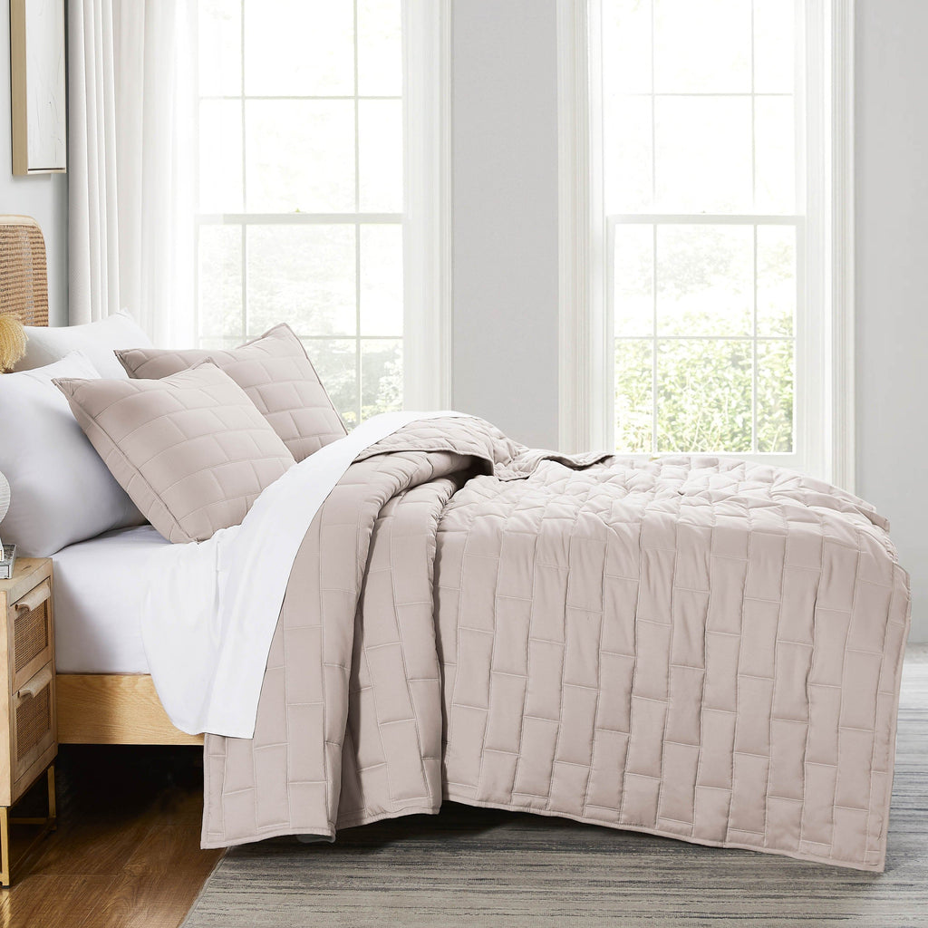 Brickyard Collection Quilt Set
