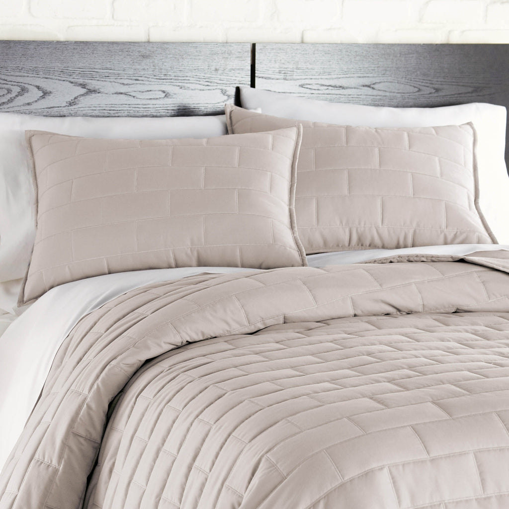 Brickyard Collection Quilt Set