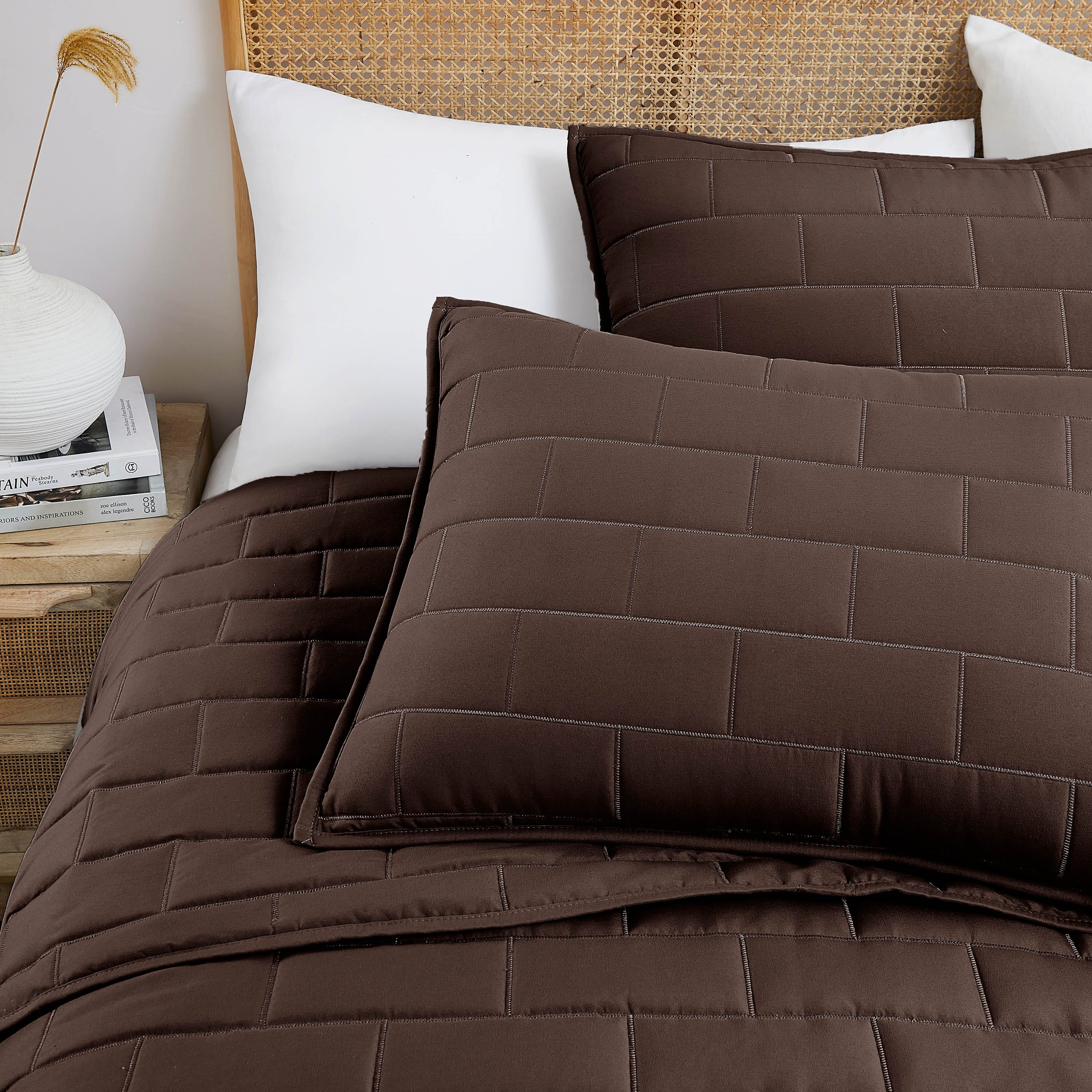 Brickyard Collection Quilt Set