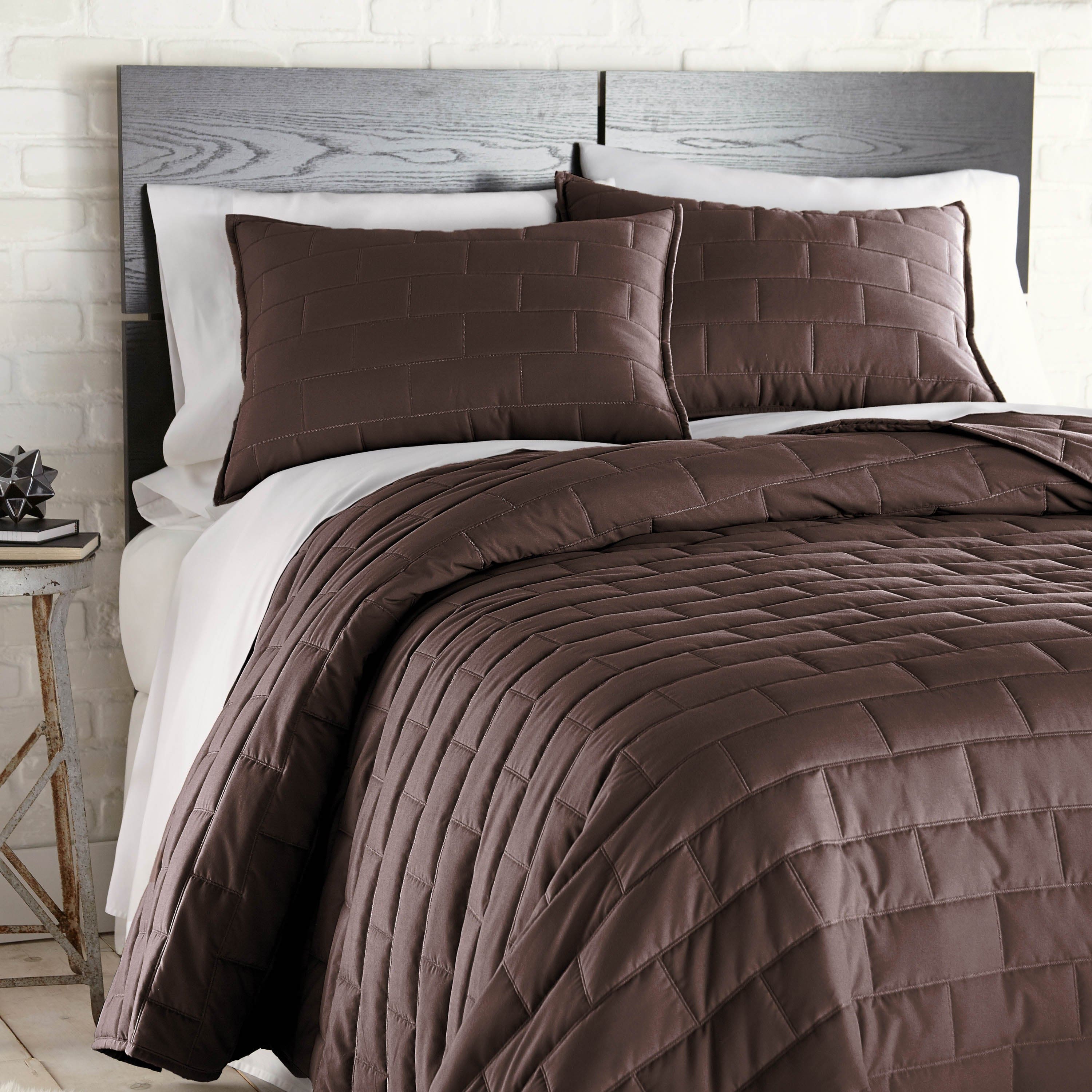 Brickyard Collection Quilt Set