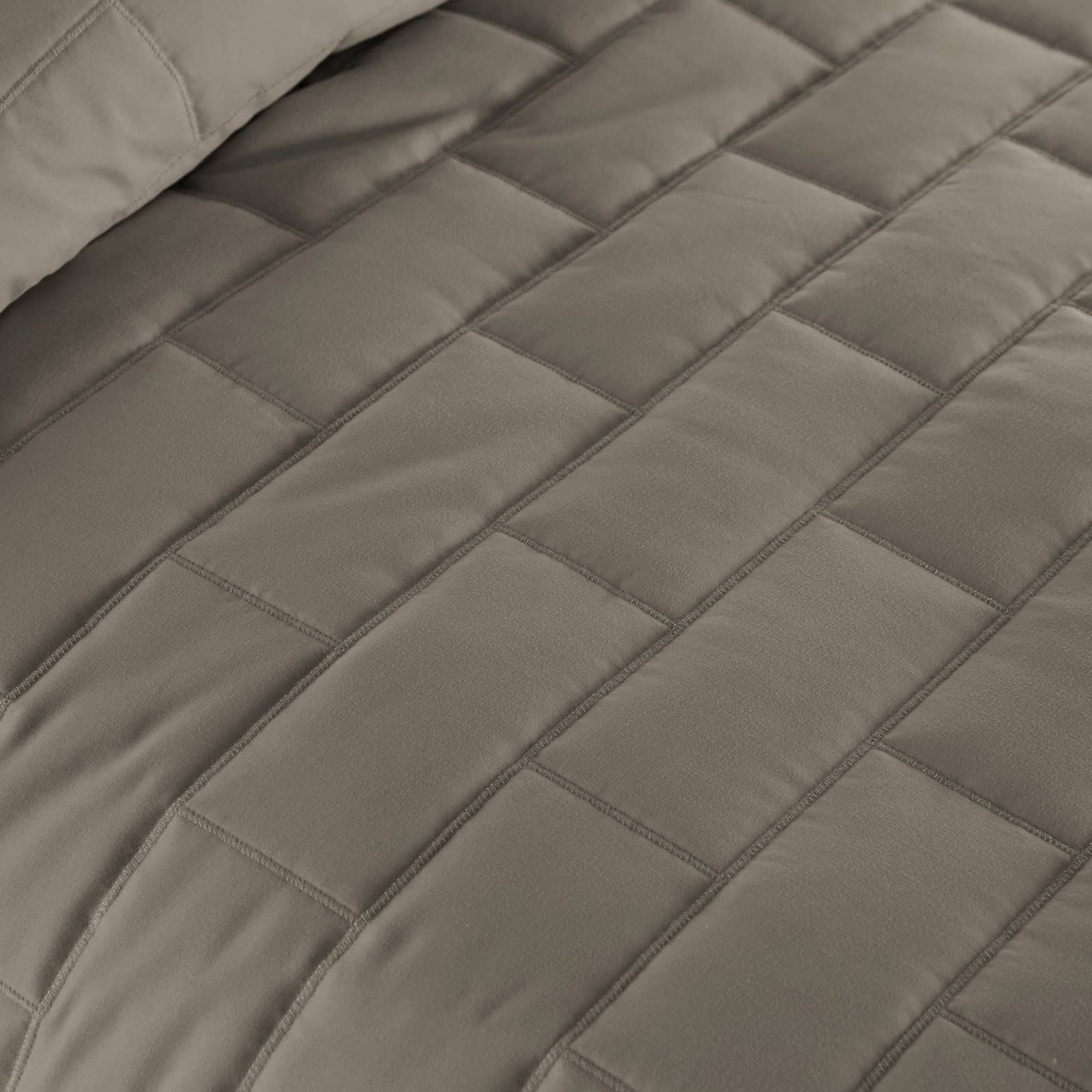 Brickyard Collection Quilt Set