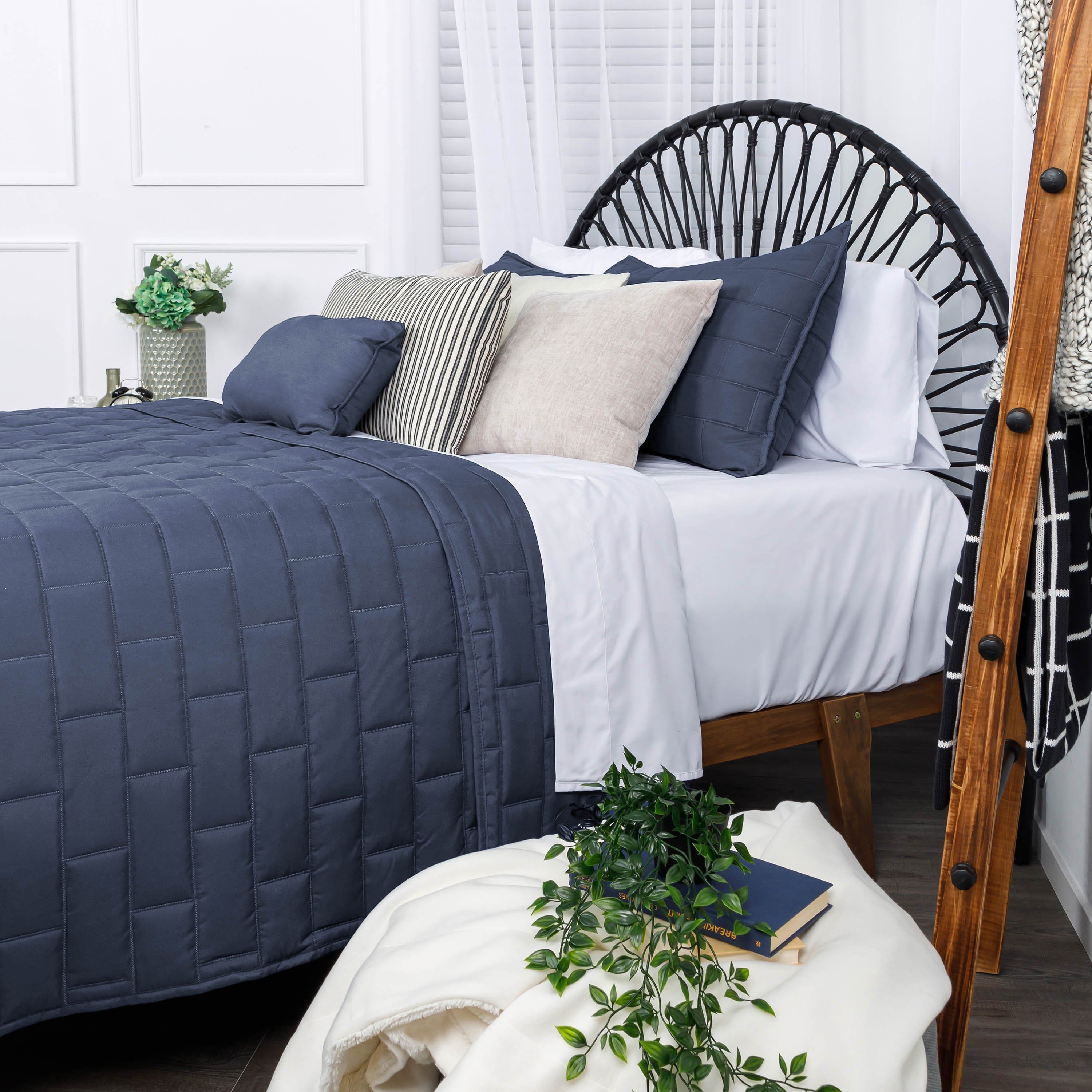 Brickyard Collection Quilt Set
