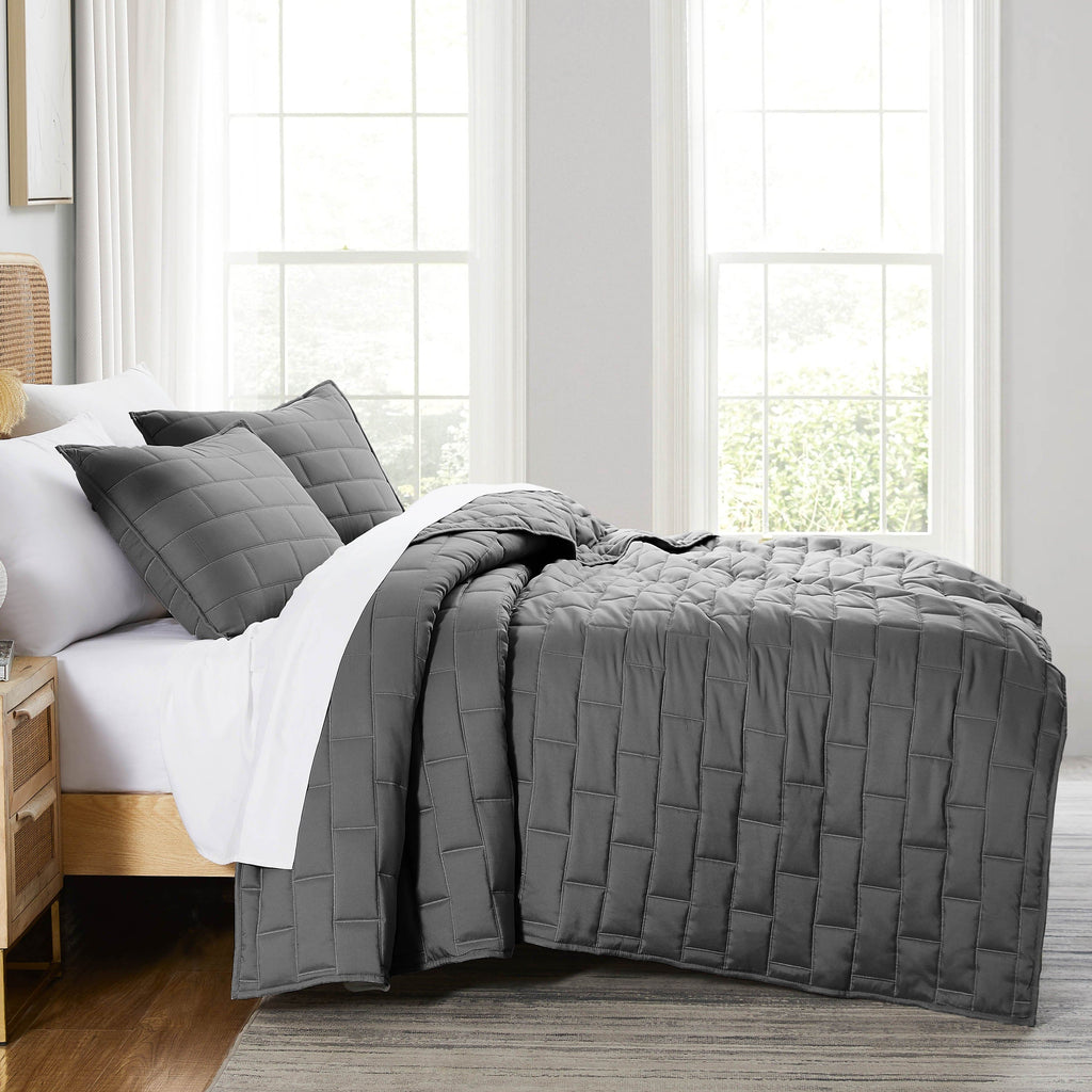 Brickyard Collection Quilt Set