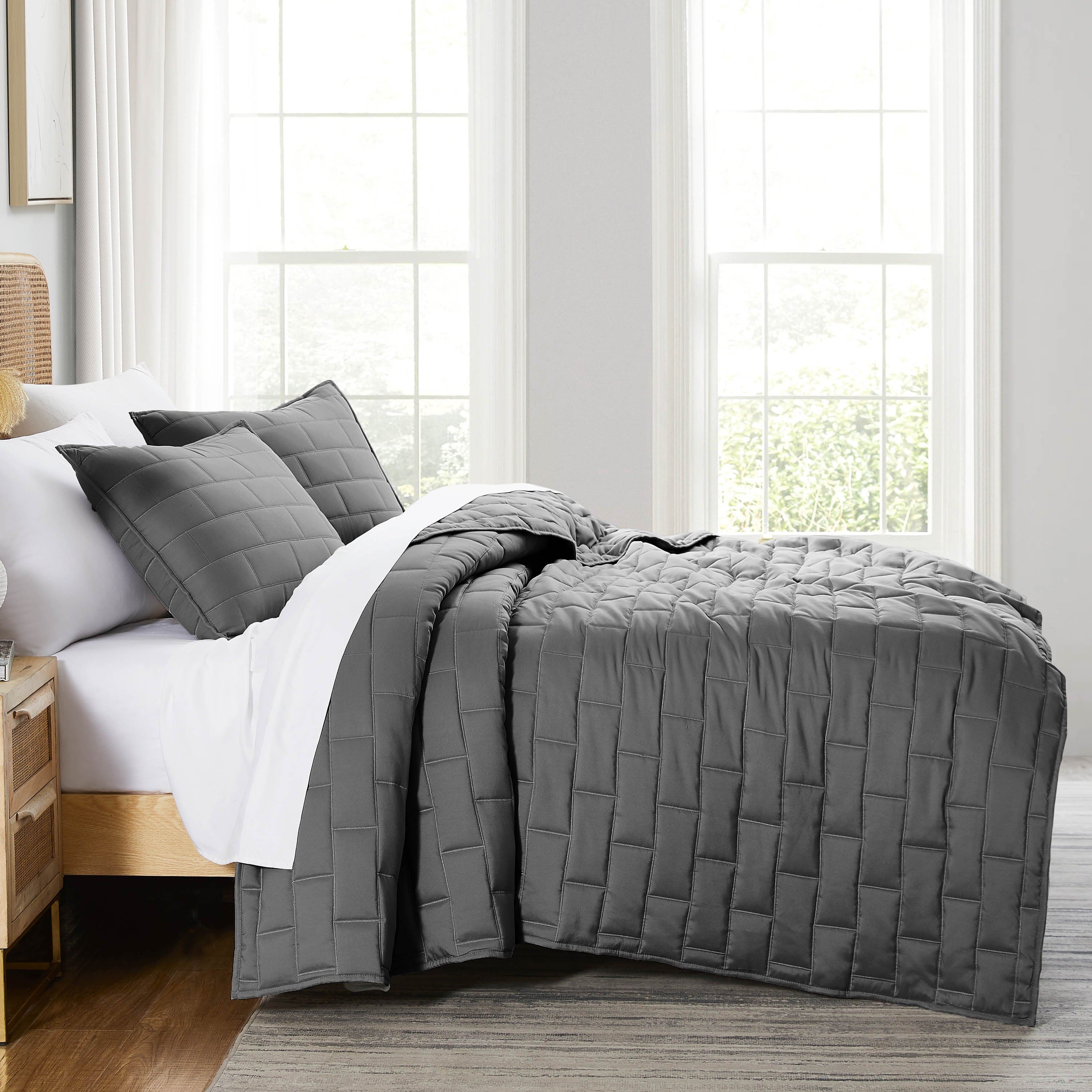 Brickyard Collection Quilt Set
