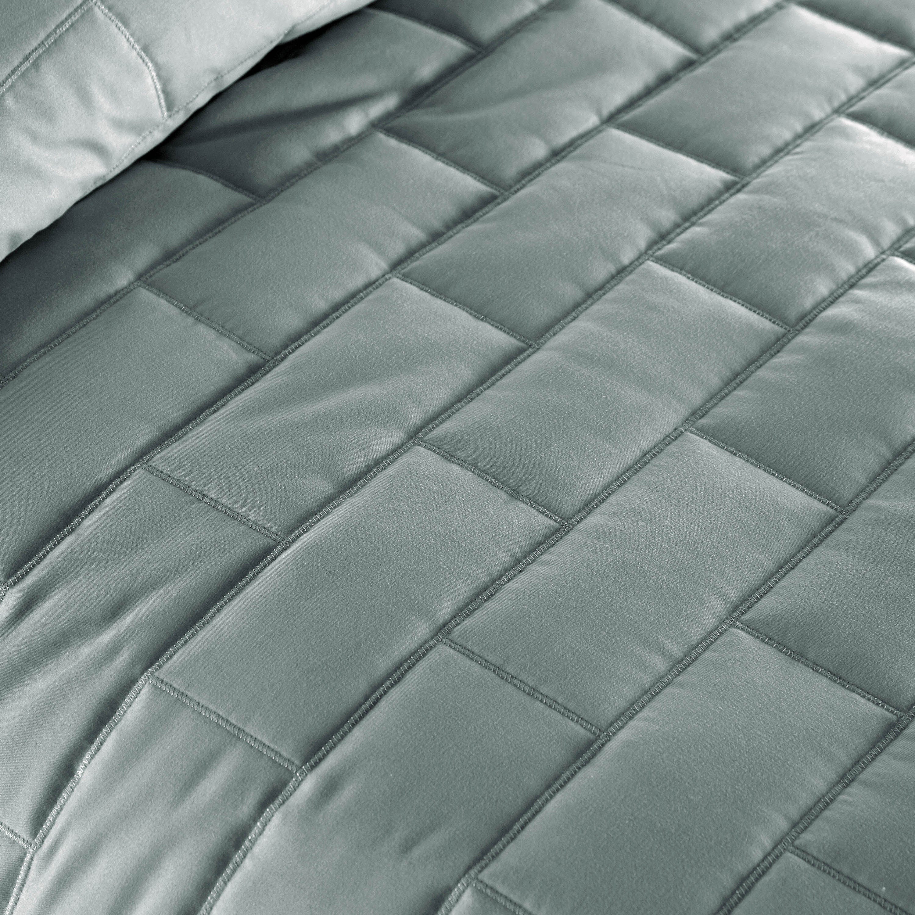 Brickyard Collection Quilt Set
