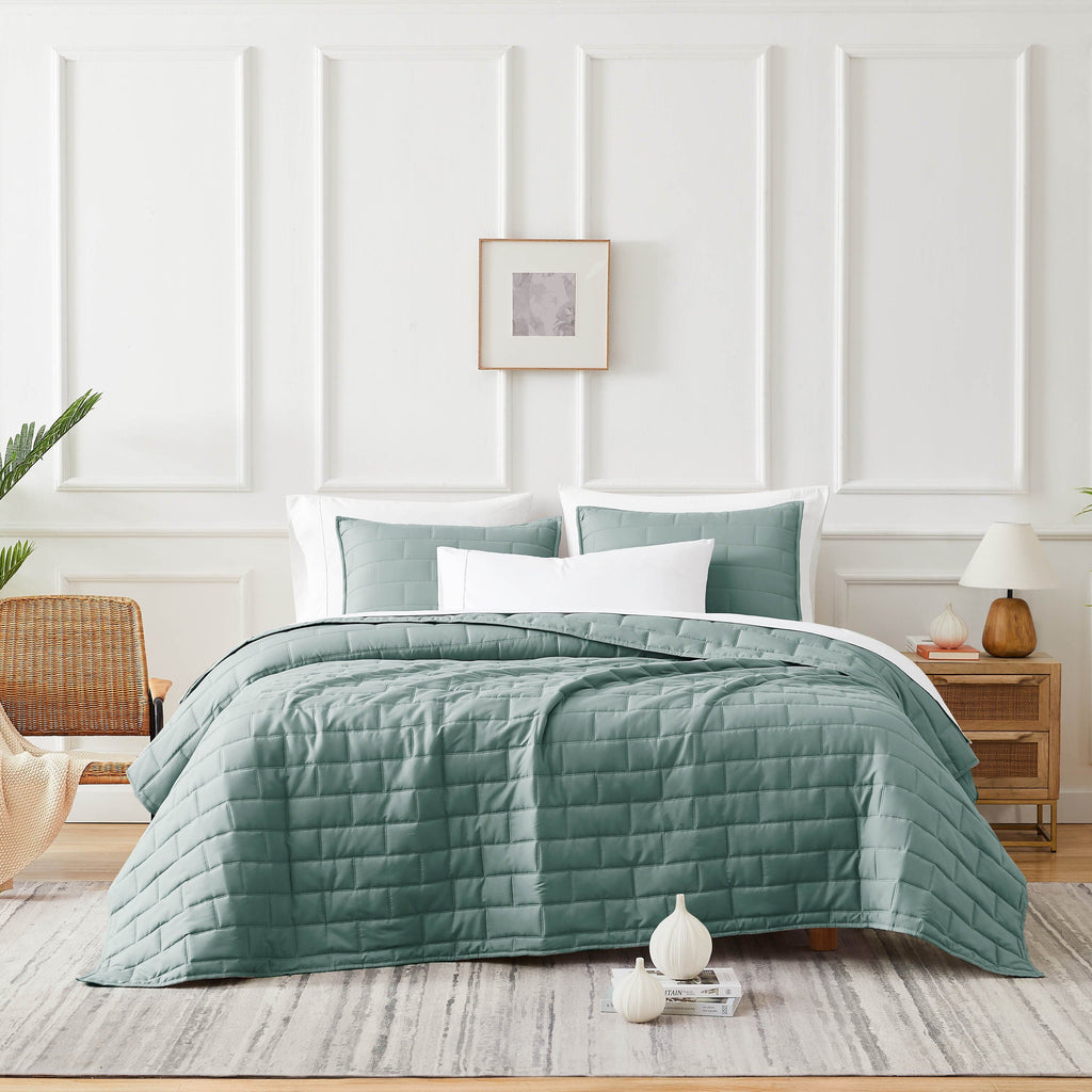 Brickyard Collection Quilt Set