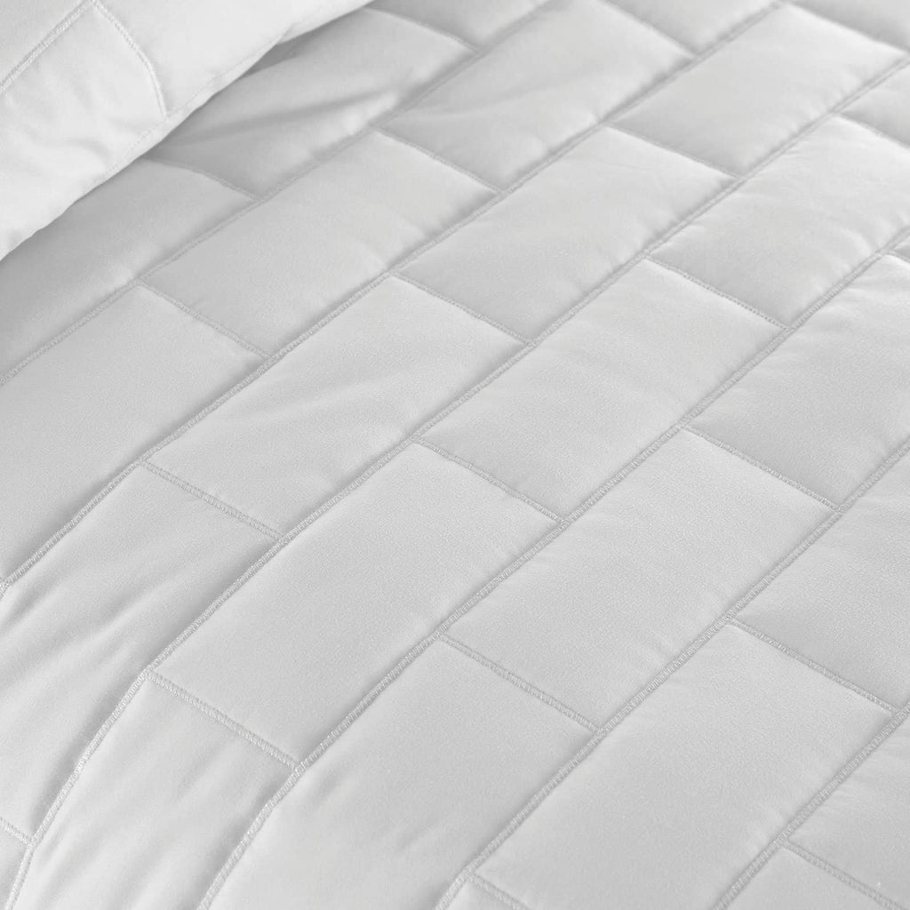 Brickyard Collection Quilt Set