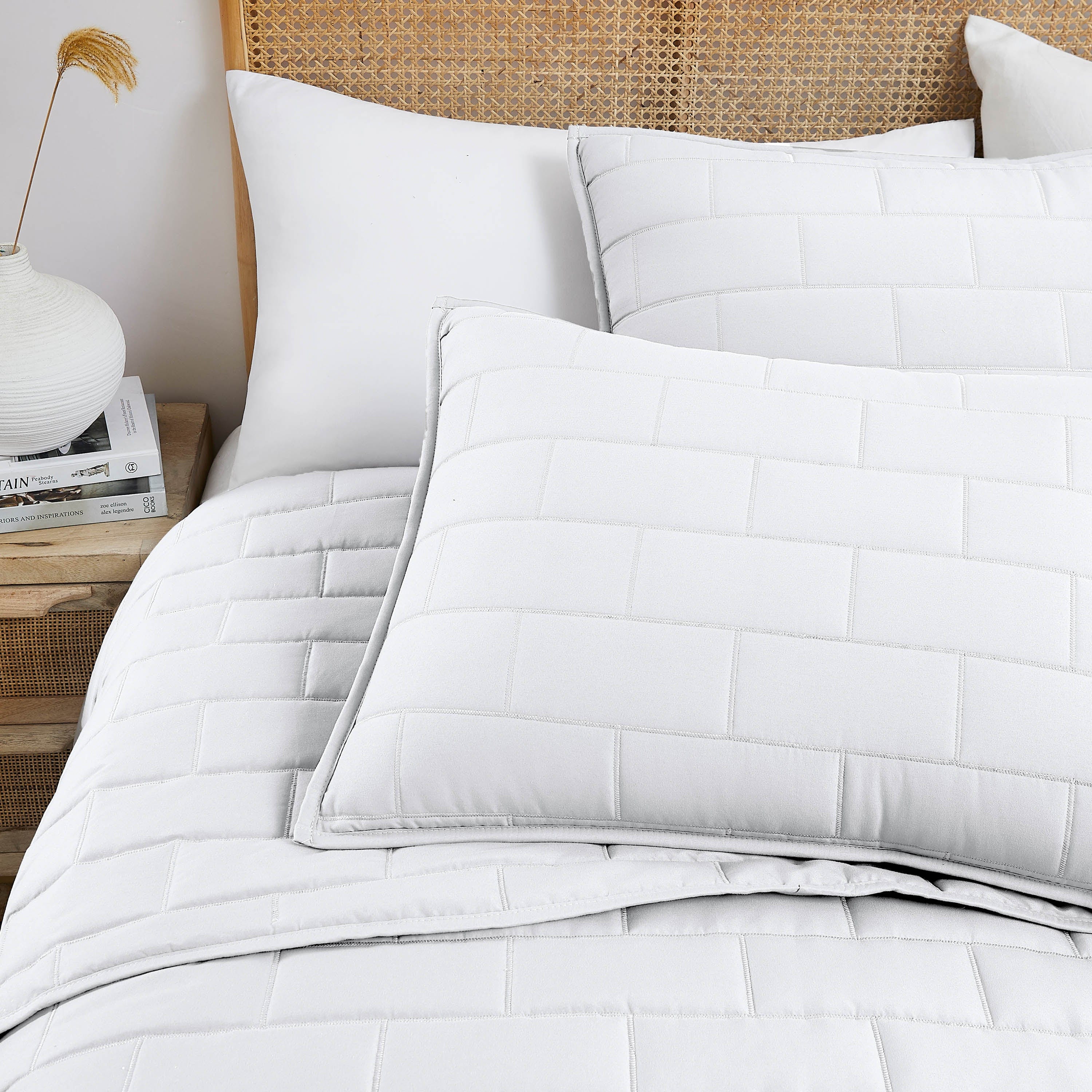 Brickyard Collection Quilt Set