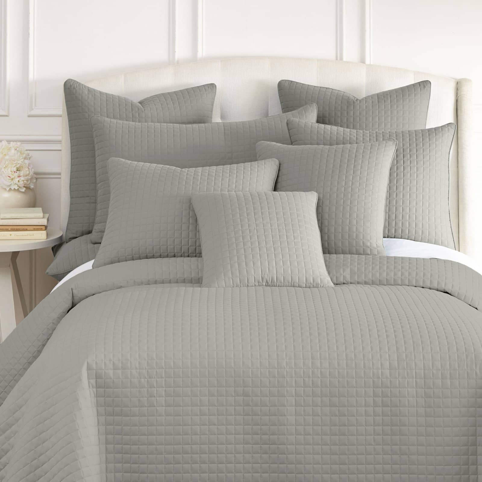 Vilano Quilted Shams in Grey#color_vilano-steel-grey