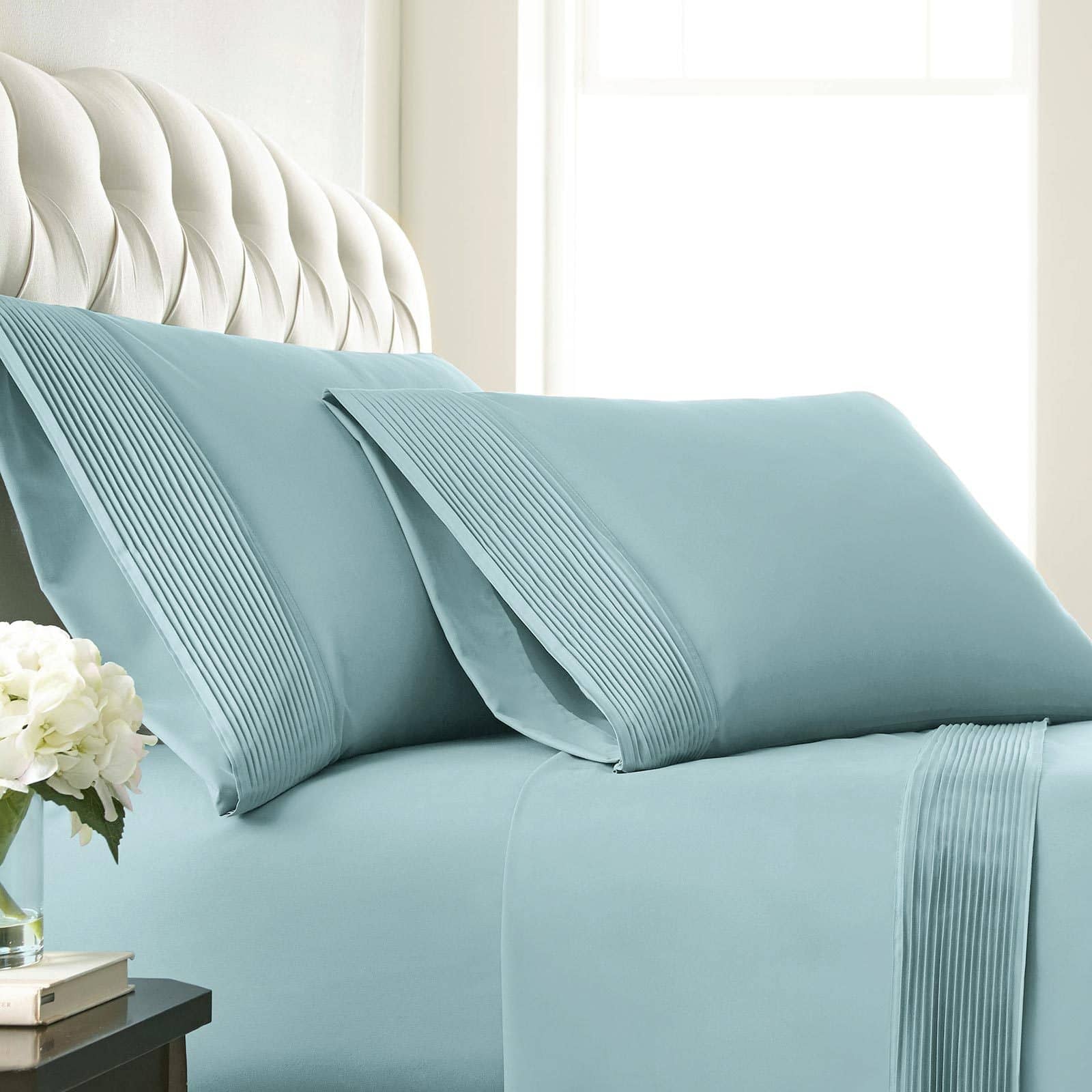 Vilano Springs Pleated Hem Pillow Cases in Sky Blue#color_vilano-sky-blue