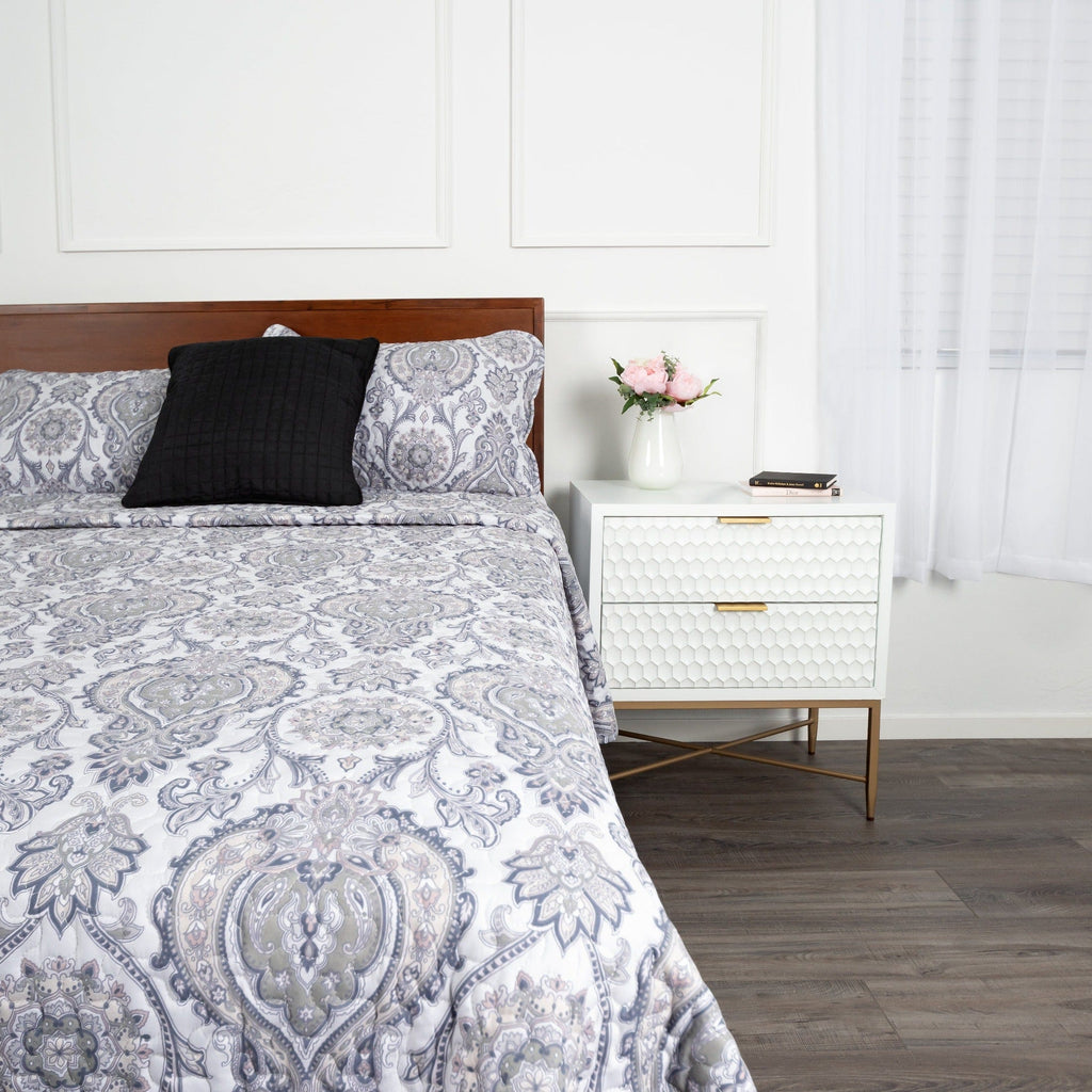Boho Paisley Quilt Set