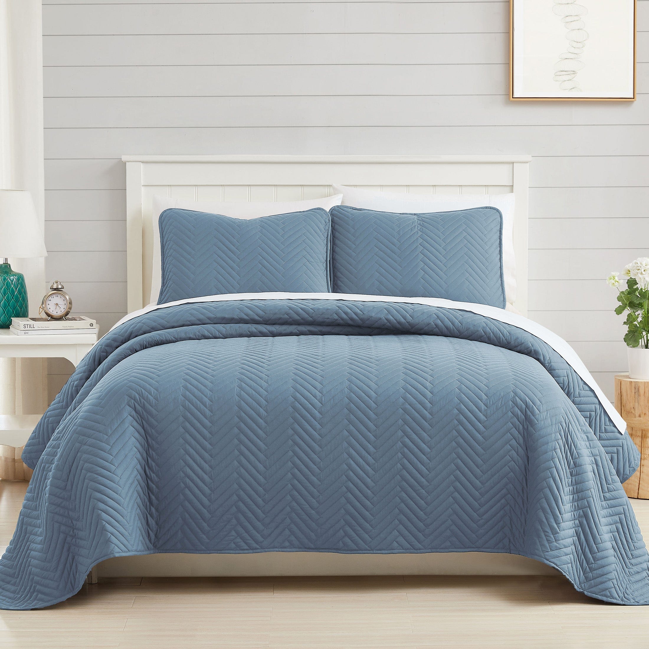 Chevron Oversized Quilt Set