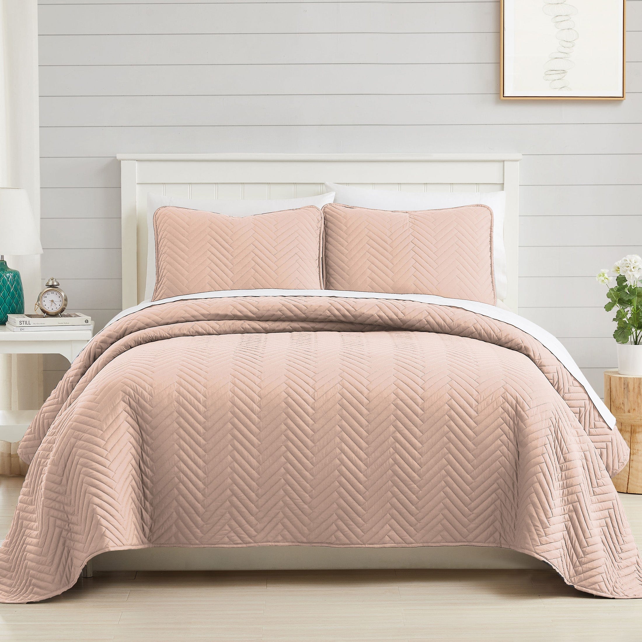 Chevron Oversized Quilt Set
